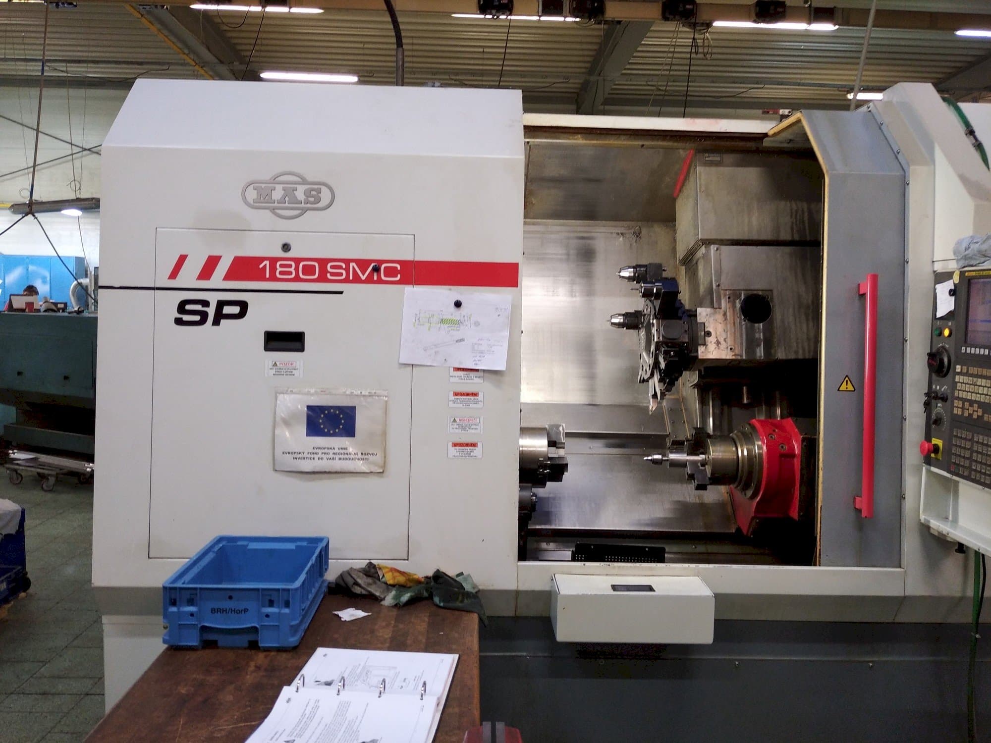 Prikaz stroja KOVOSVIT MAS SP 180 SMC sprijeda