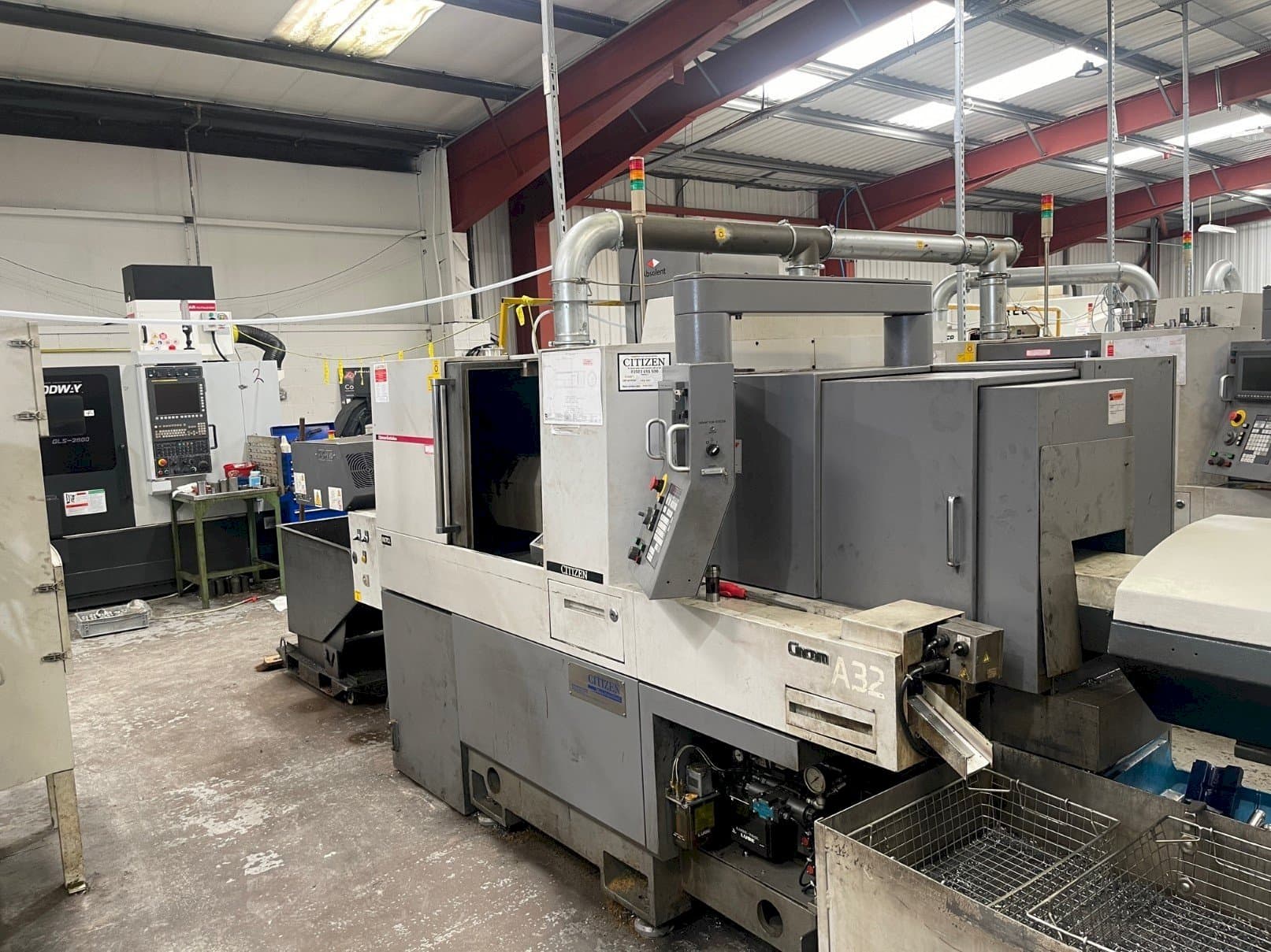 Prikaz stroja Citizen A32-VII CL sprijeda