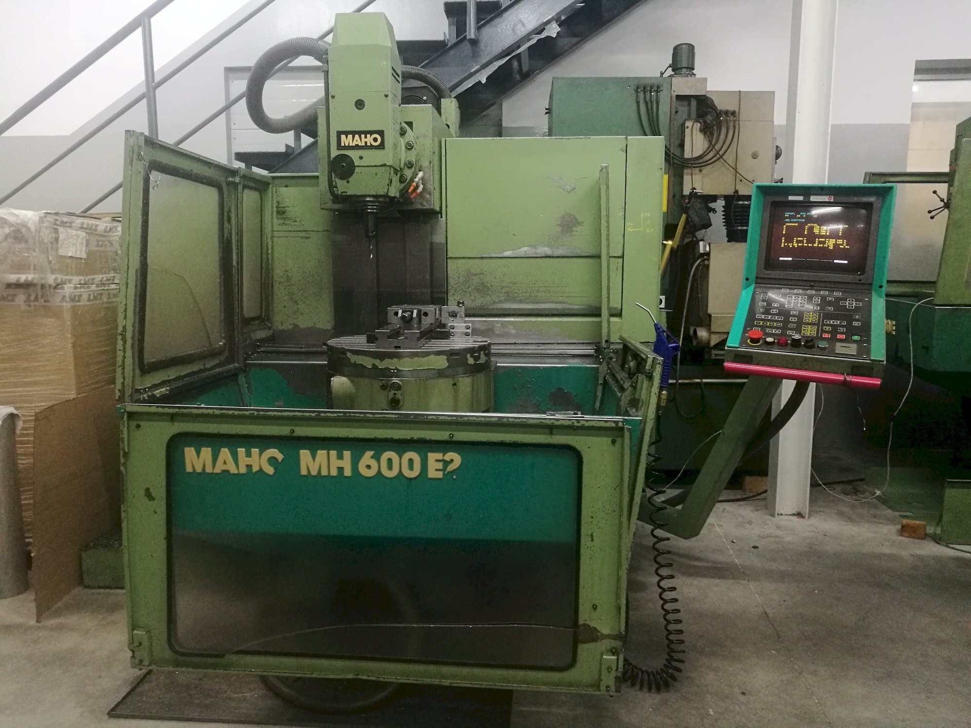 Prikaz stroja Maho MH 600 E2 sprijeda