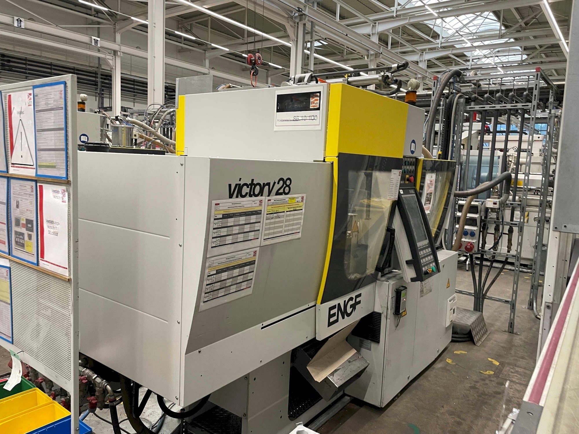 Prikaz stroja Engel Victory 200/28 sprijeda