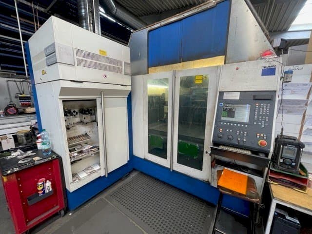 Prikaz stroja Trumpf TC L 3050 sprijeda