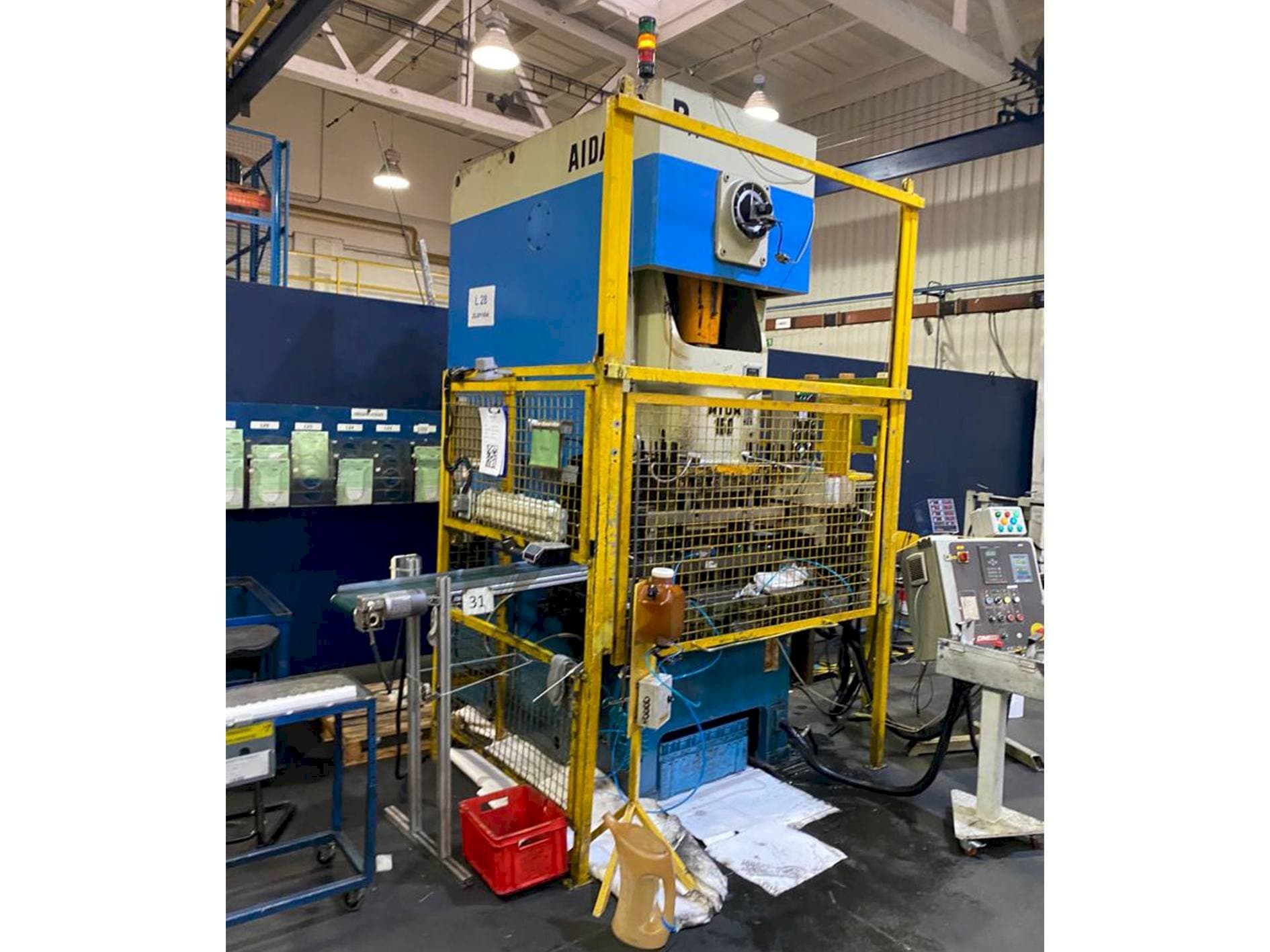 Prikaz  stroja AIDA NC 1-150  sprijeda