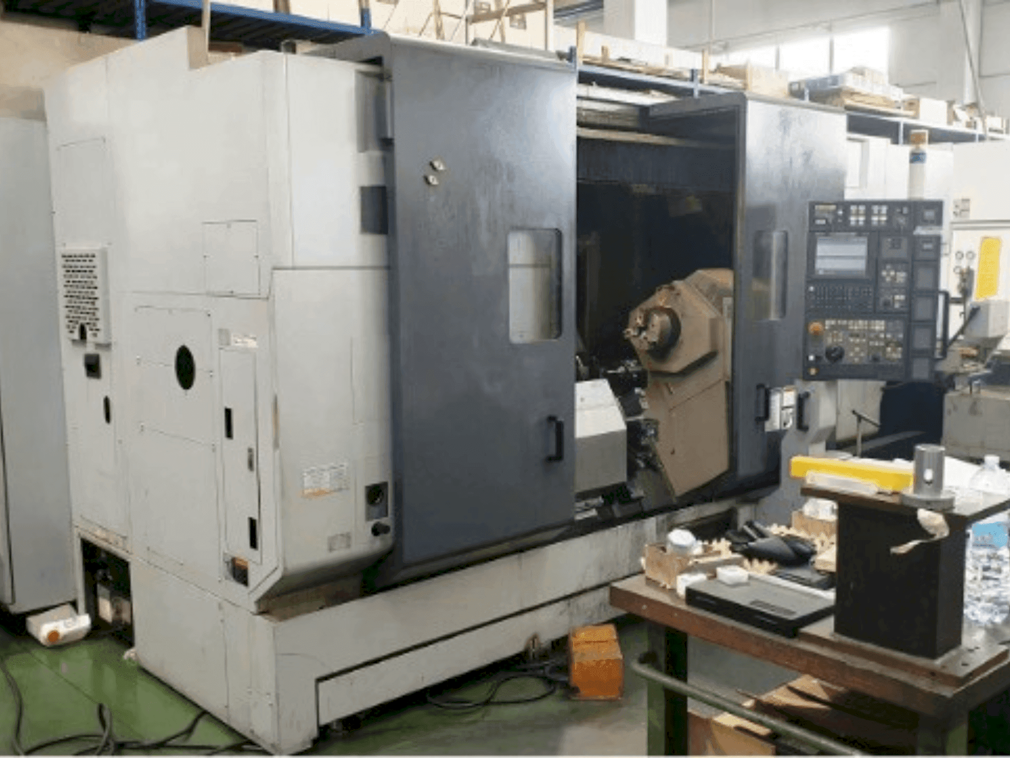 Prikaz  stroja MORI SEIKI MT2000 SZ  sprijeda