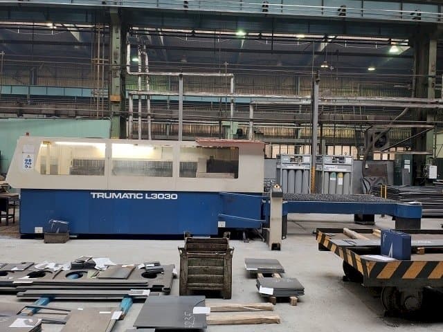 Prikaz stroja Trumpf TRUMATIC L 3030 sprijeda