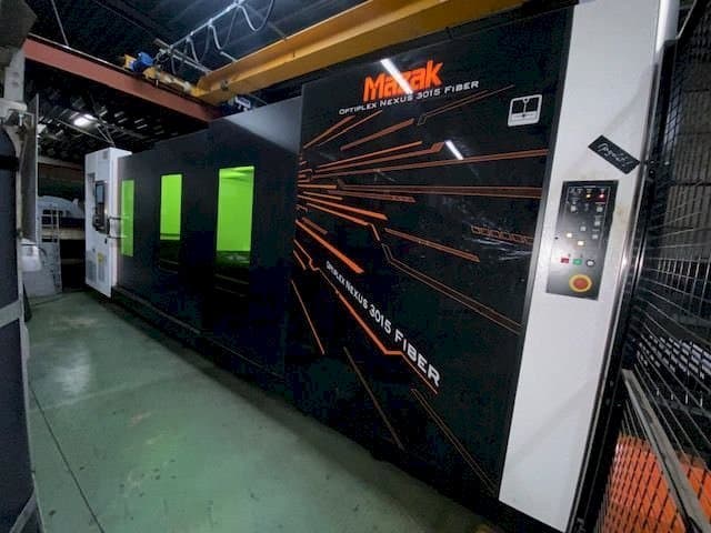 Prikaz stroja Mazak Optiplex Nexus 3015 sprijeda