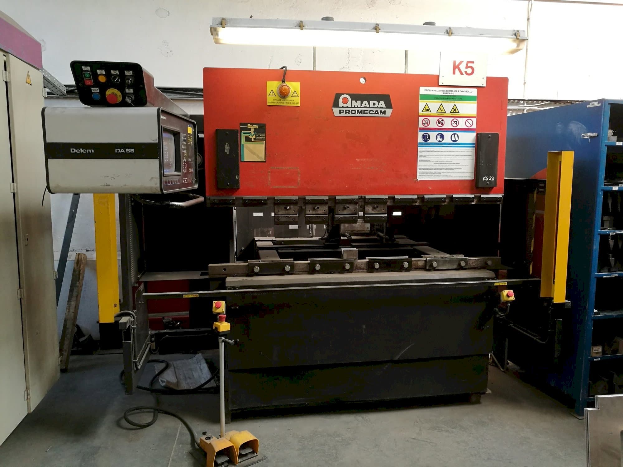 Prikaz stroja AMADA ITPS 50/20 sprijeda