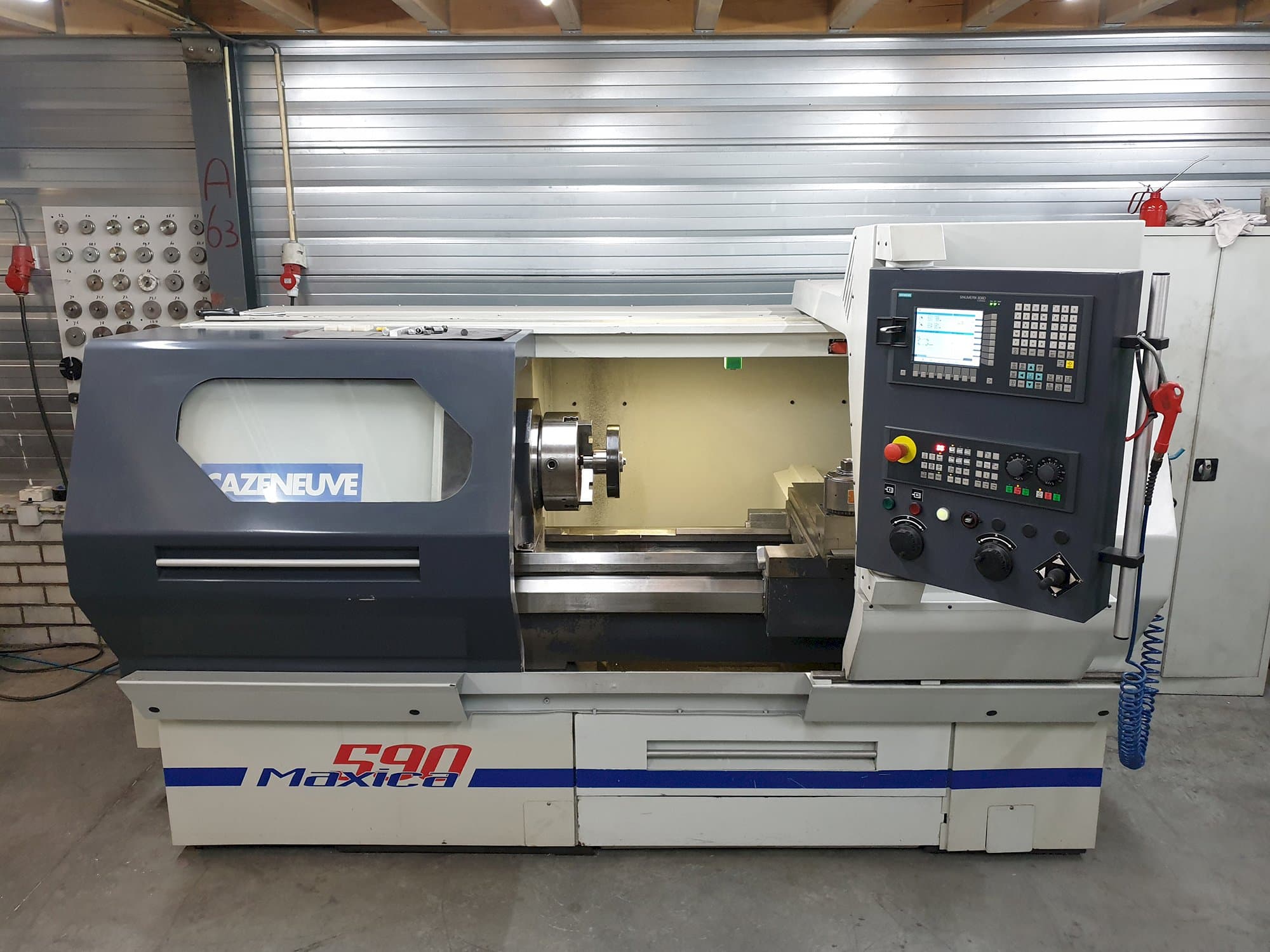Prikaz stroja CAZENEUVE MAXICA 590 sprijeda