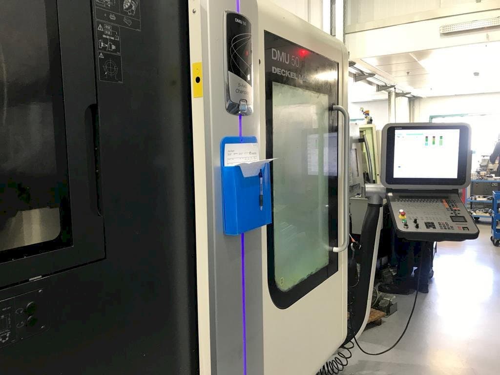 Prikaz stroja DMG Mori Seiki DMU 50 sprijeda