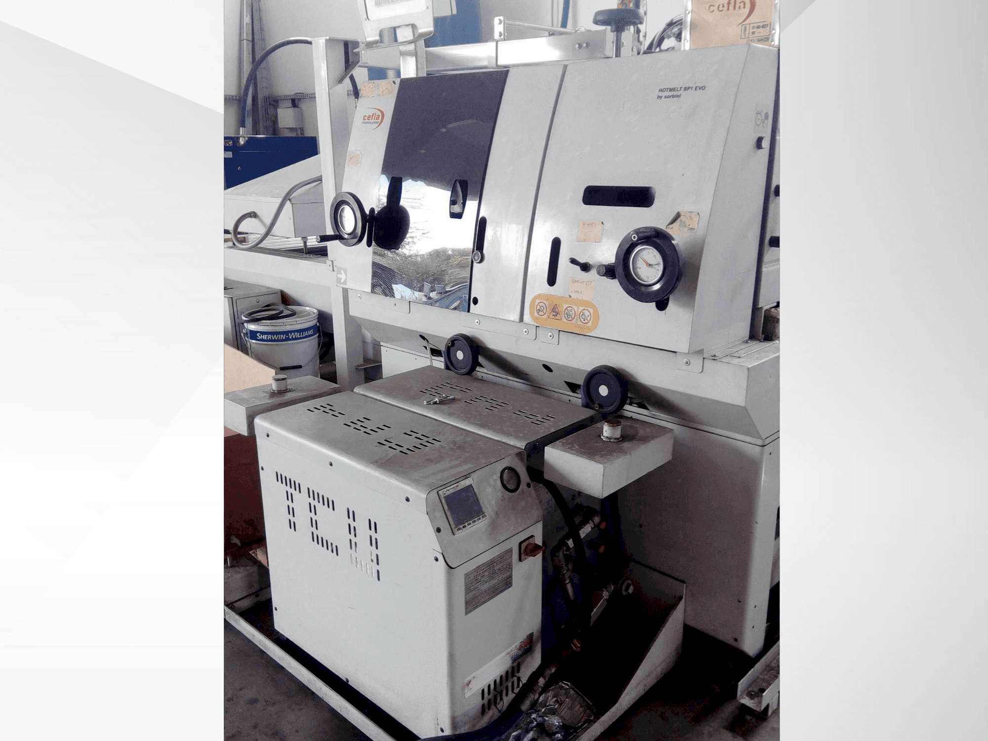 Prikaz  stroja CEFLA Hotmelt SP1-EVO  sprijeda