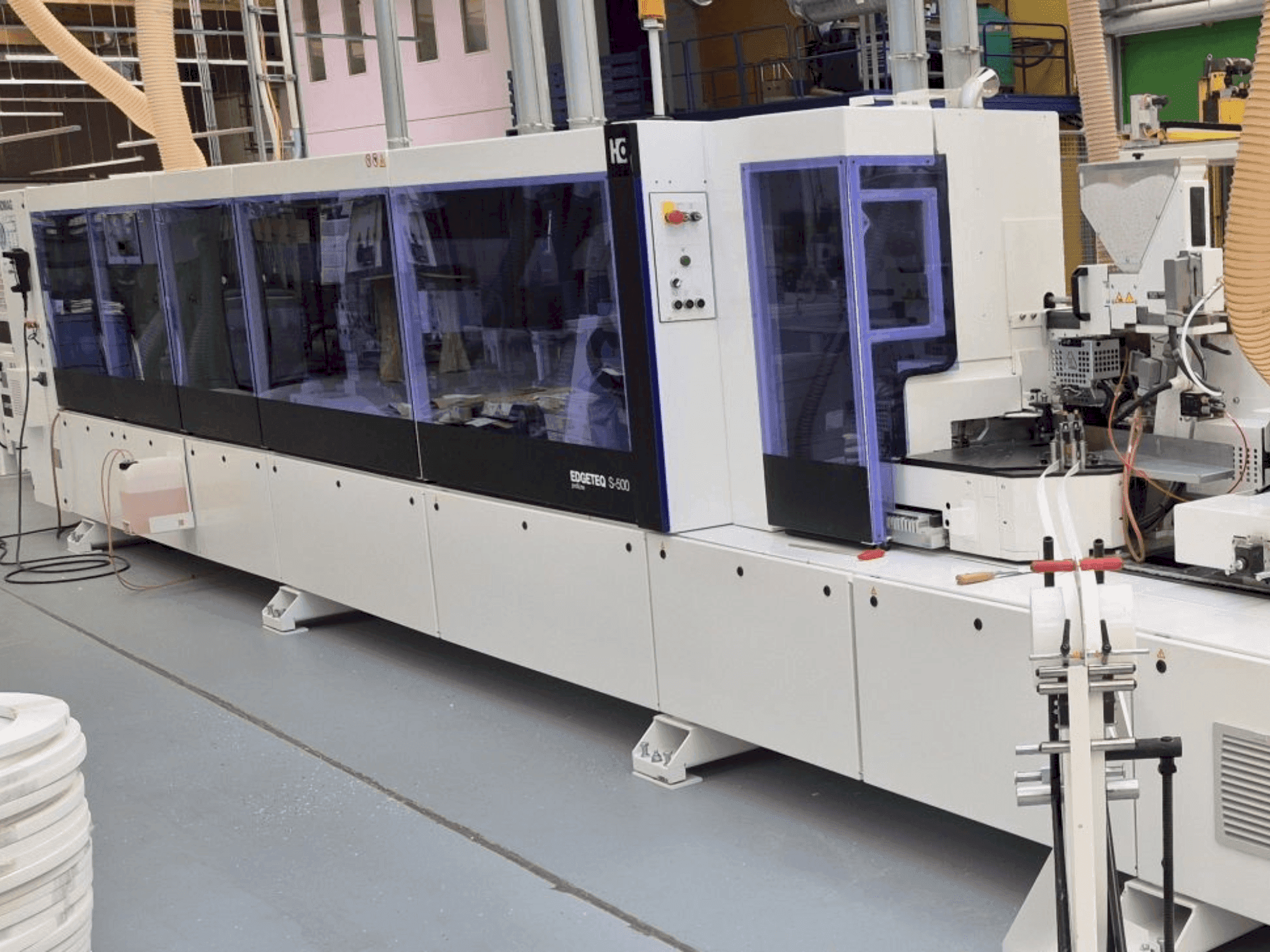 Prikaz stroja HOMAG EDGETEC S-500 sprijeda