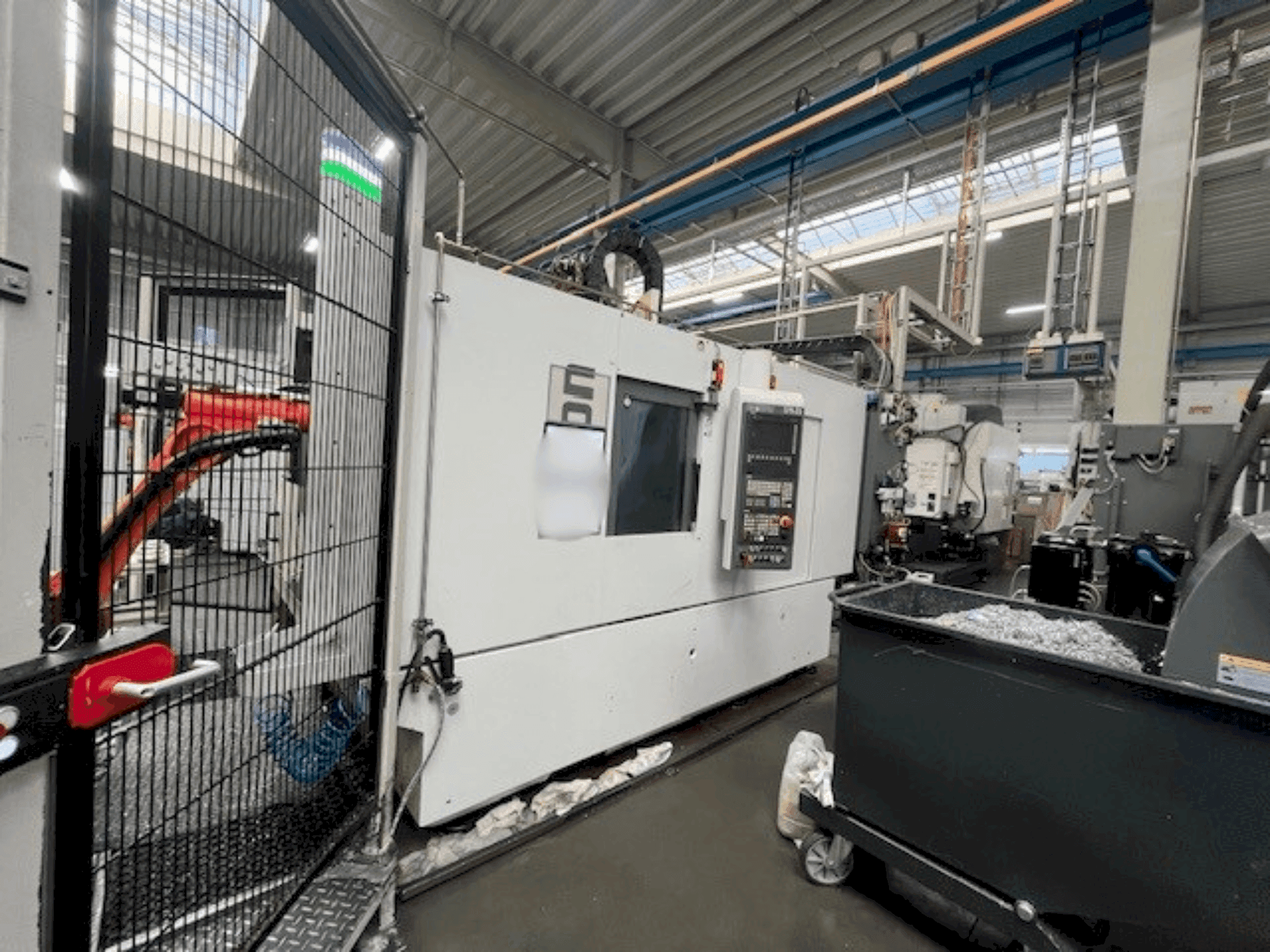 Prikaz stroja CHIRON DZ 15 W sprijeda