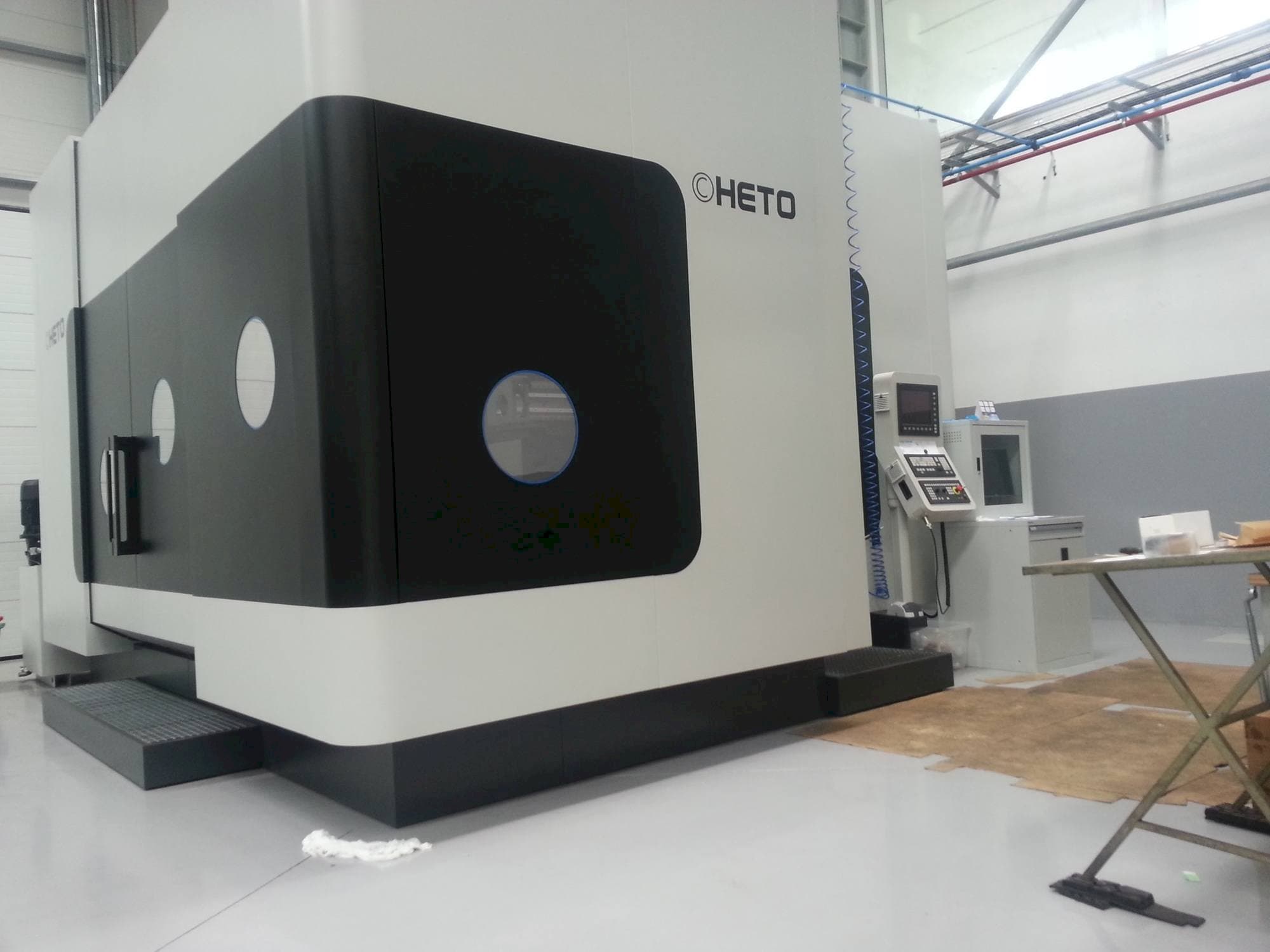 Prikaz stroja CHETO IX3000 sprijeda