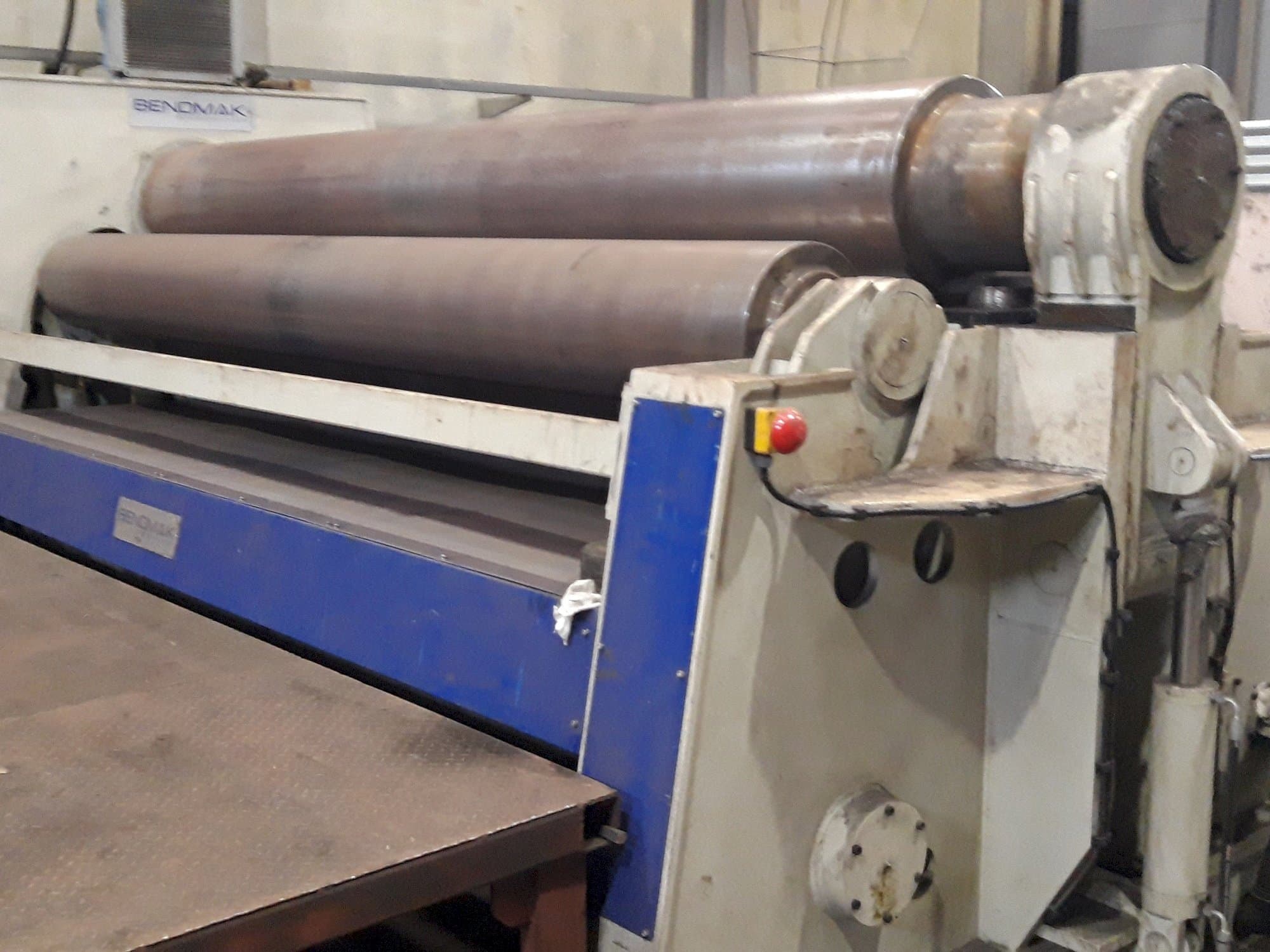 Prikaz stroja BENDMAK CY4R-HHS 450-35/33-4 sprijeda