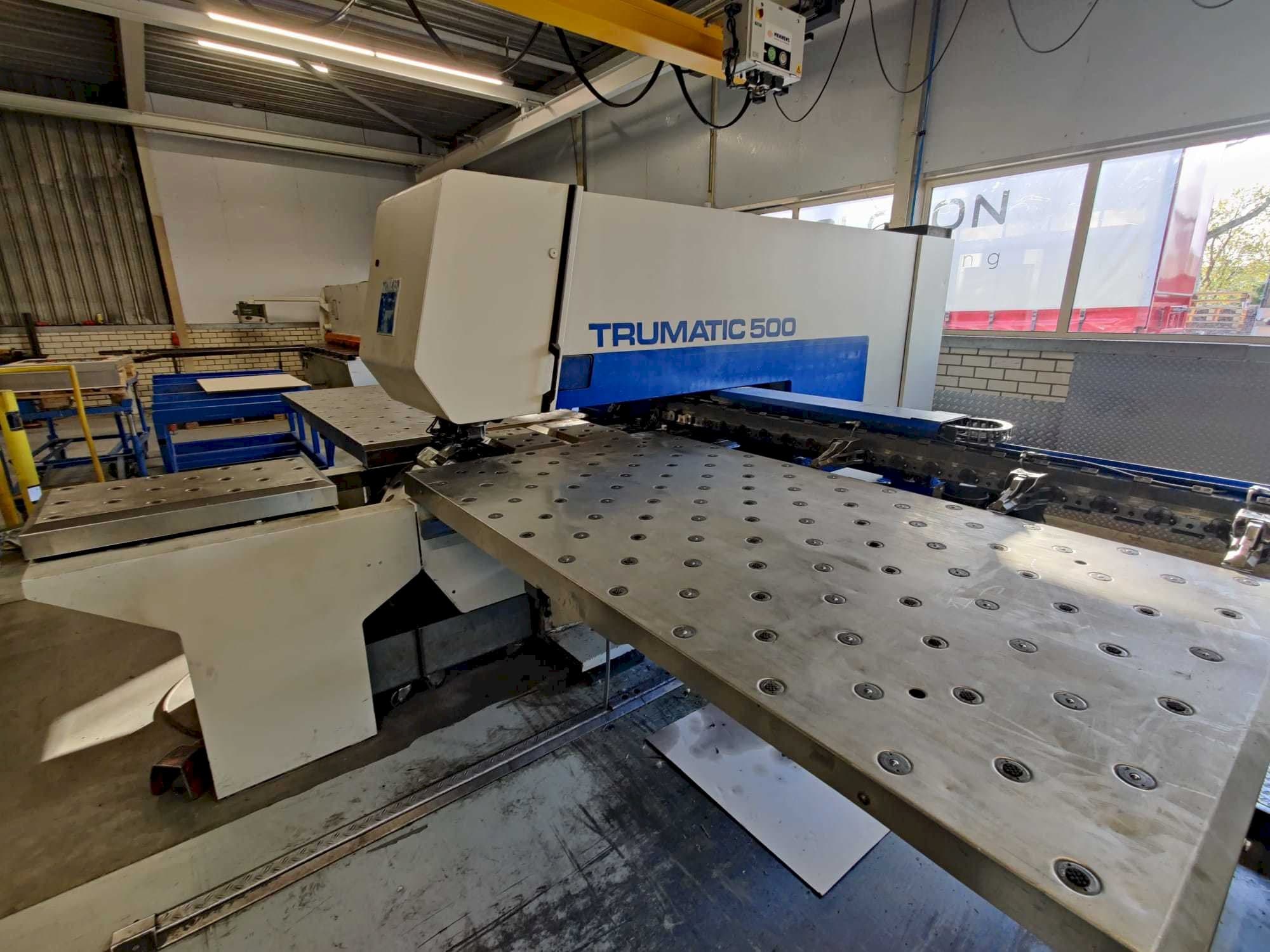 Prikaz stroja Trumpf Trumatic 500 sprijeda