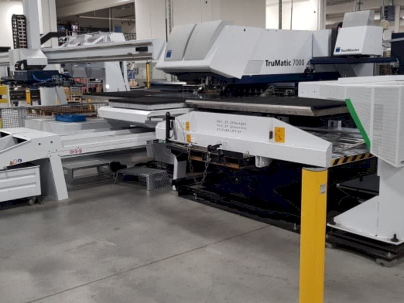 Prikaz stroja Trumpf Trumatic 7000 sprijeda