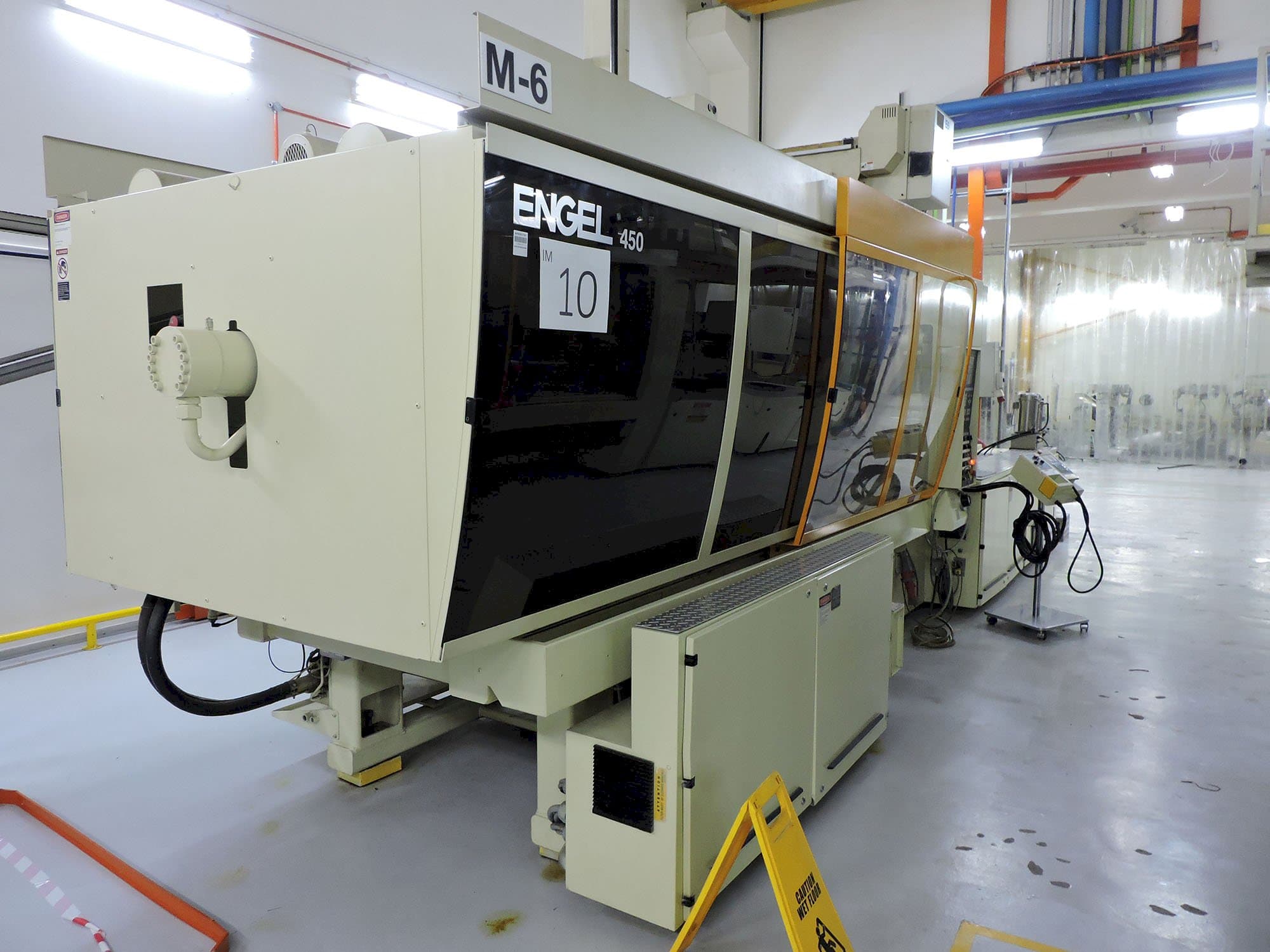 Prikaz stroja ENGEL ES 1300/450 slijeva