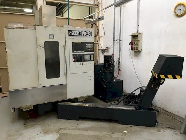 Prikaz  stroja SPINNER VC 450  sprijeda