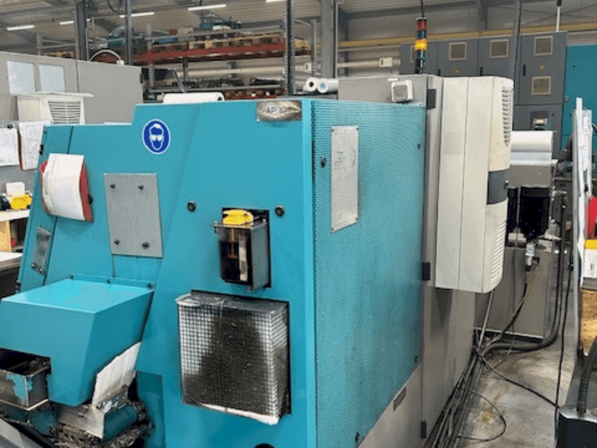 Prikaz  stroja Index C100  sprijeda