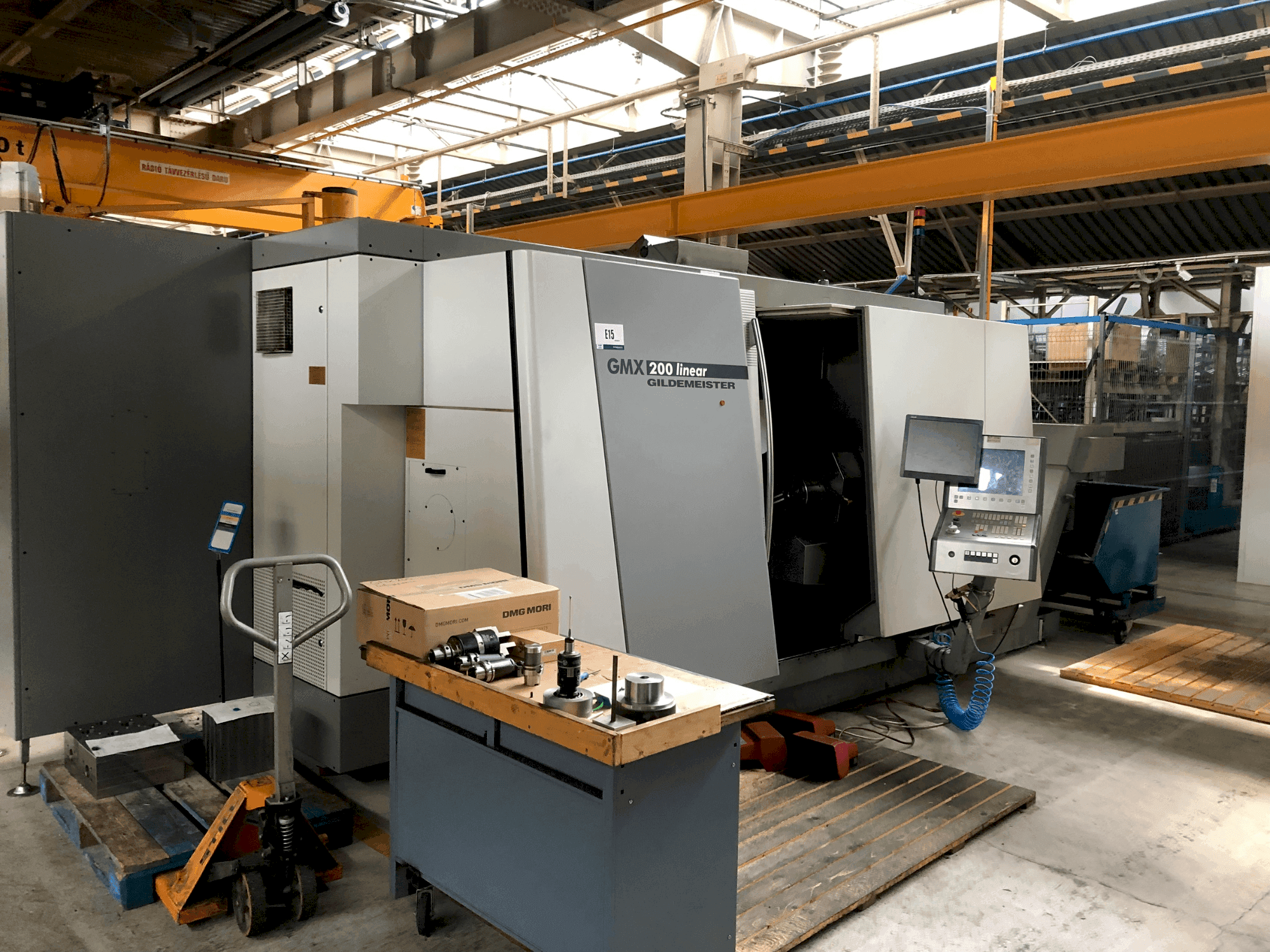 Prikaz stroja DMG MORI GMX 200 Linear (2004) sprijeda