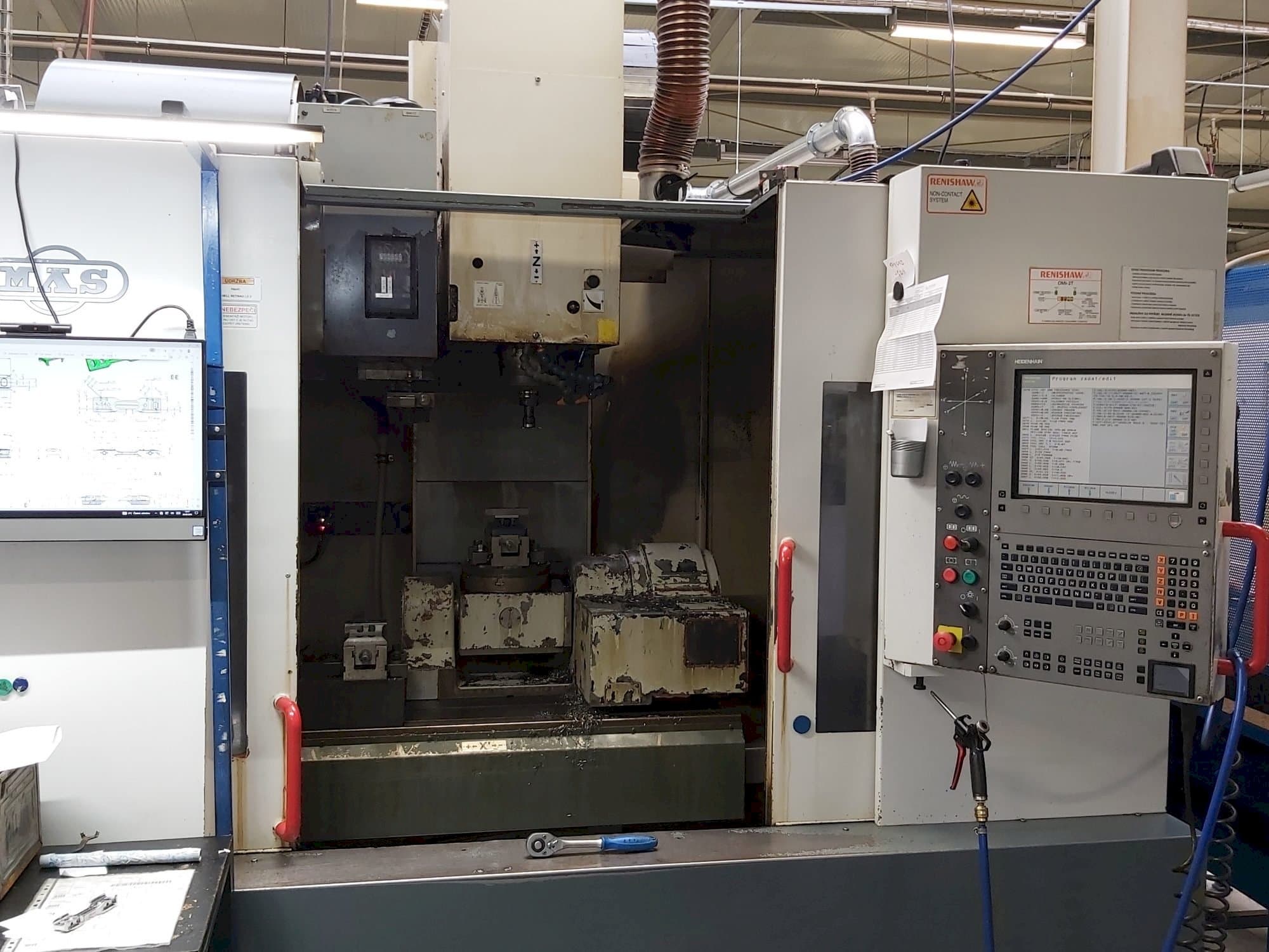 Prikaz stroja KOVOSVIT MAS MCV 1016 Quick sprijeda