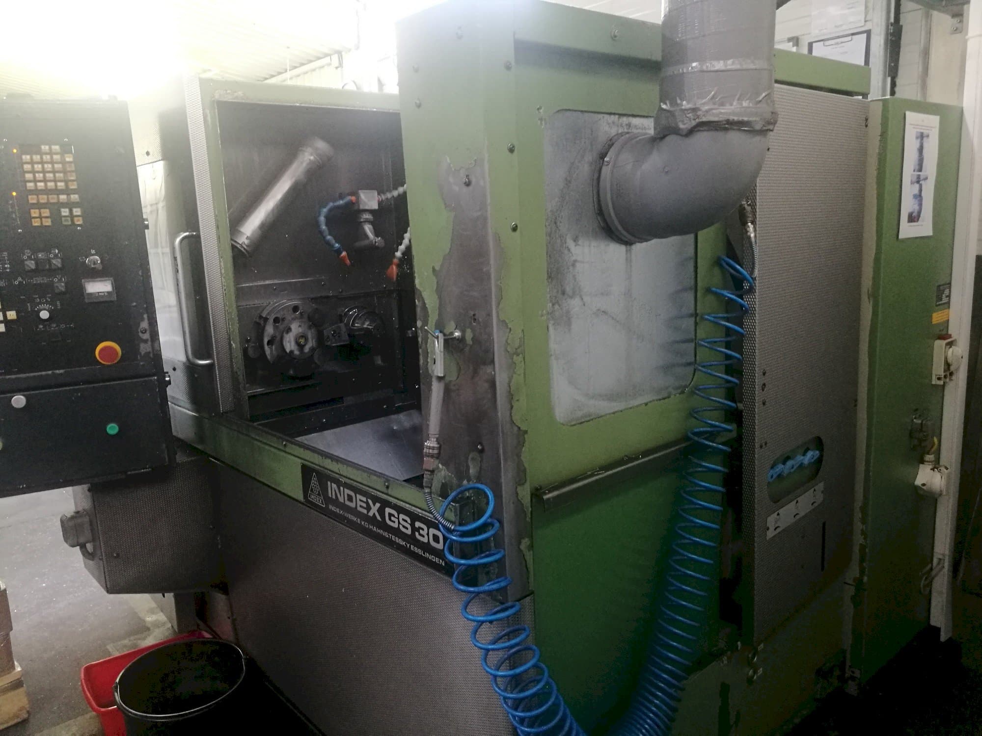 Prikaz stroja Index GS 30 sprijeda