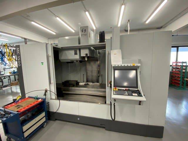 Prikaz stroja STYLE MC 1500 sprijeda
