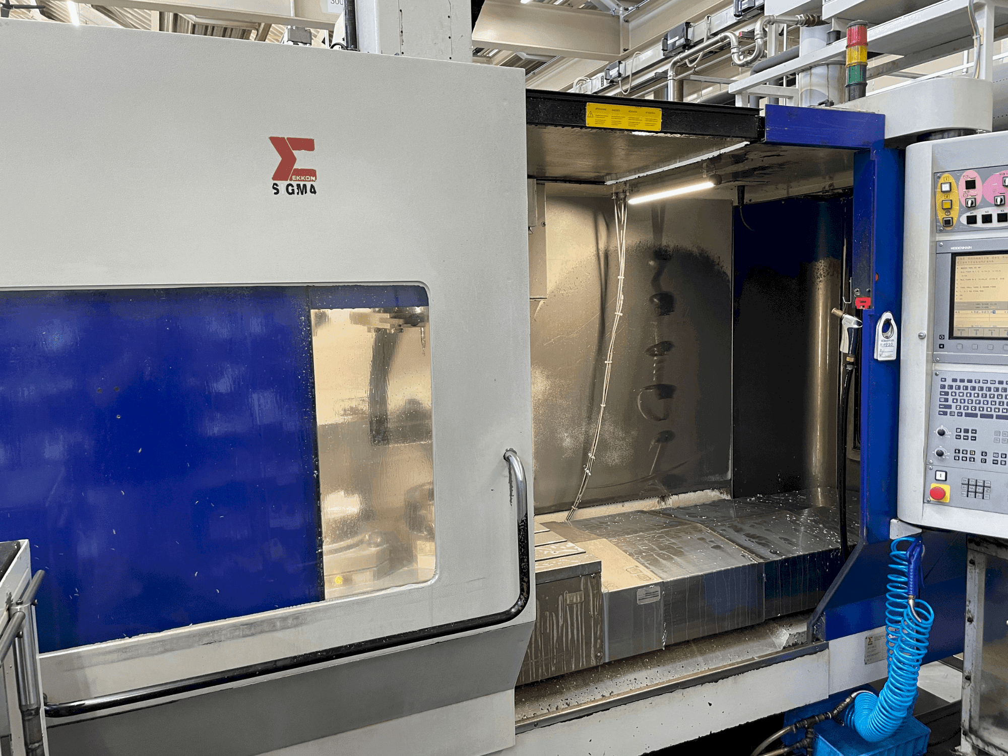 Prikaz stroja Sigma Leader 6 sprijeda