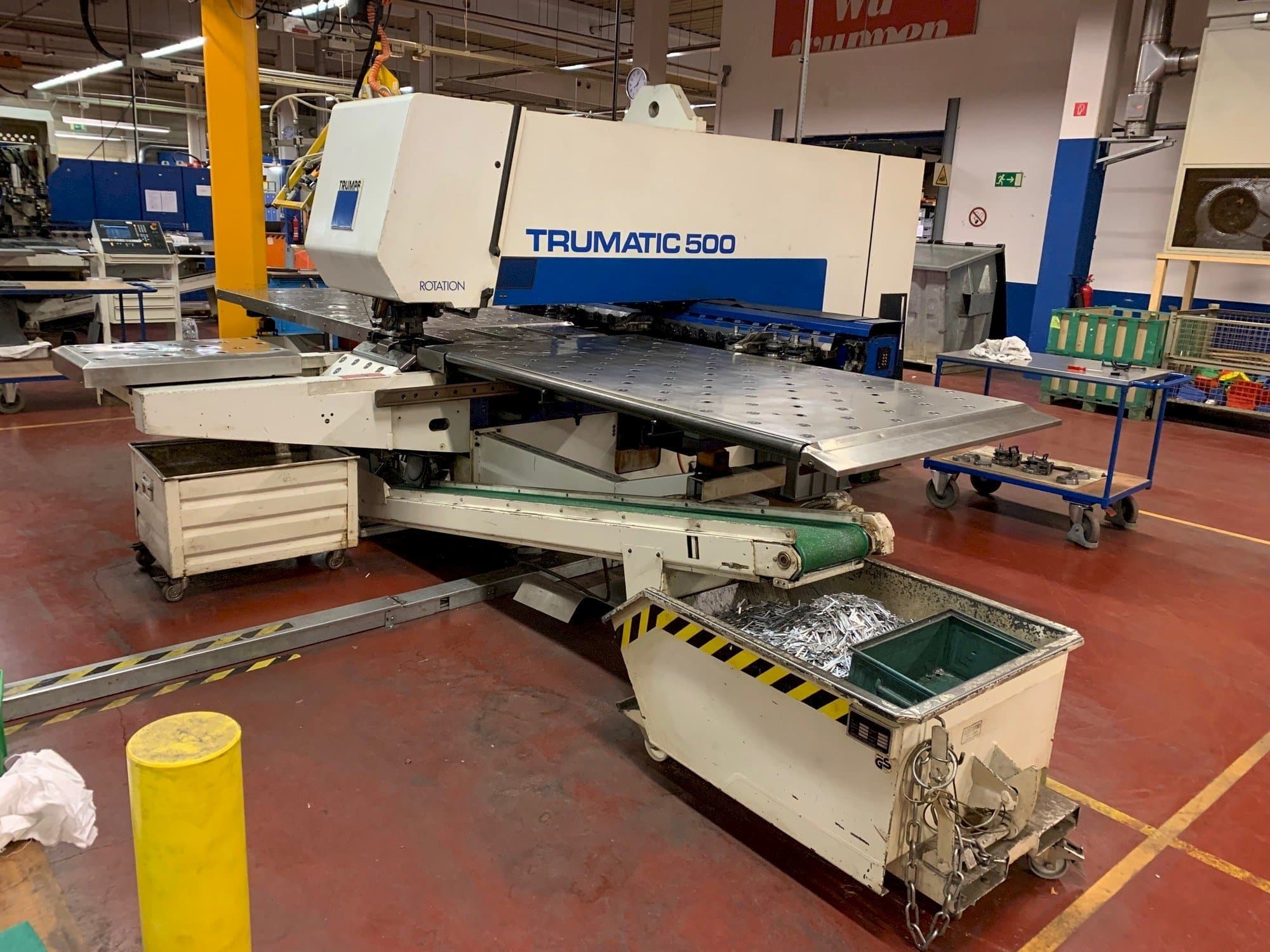 Prikaz stroja Trumpf TC 500 R sprijeda