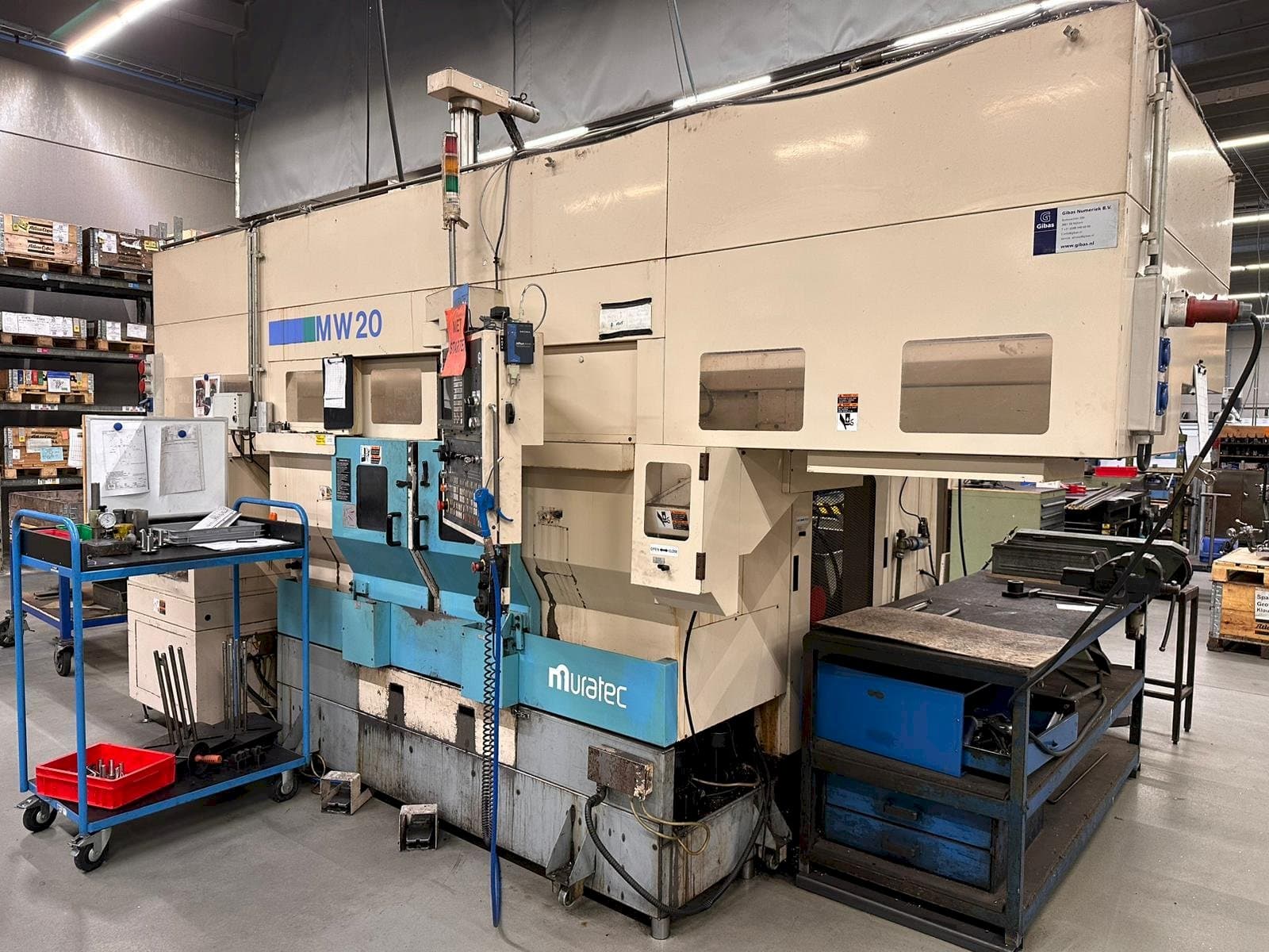 Prikaz stroja Muratec MW20 sprijeda