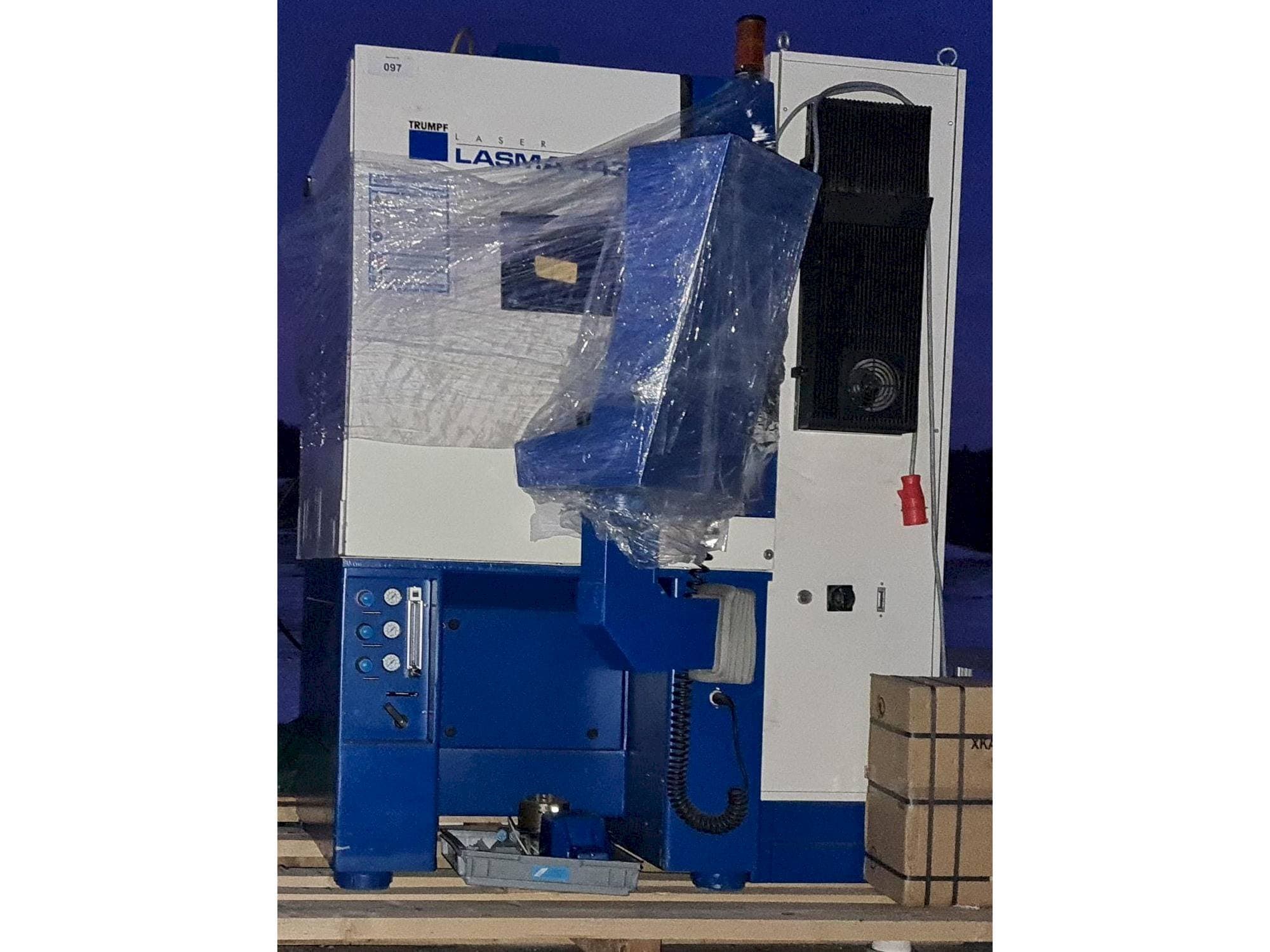 Prikaz stroja TRUMPF HL 124P LCB sprijeda