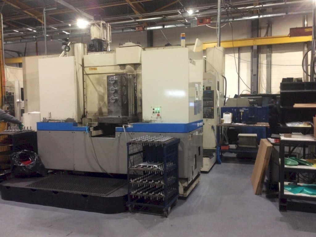 Prikaz  stroja Okuma MA-60HB  sprijeda