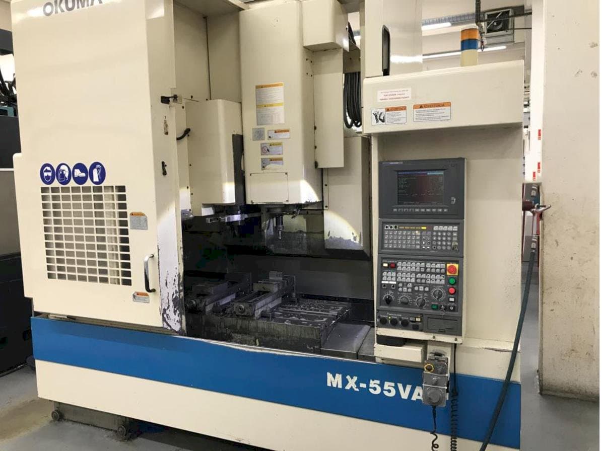 Prikaz stroja Okuma MX55 sprijeda