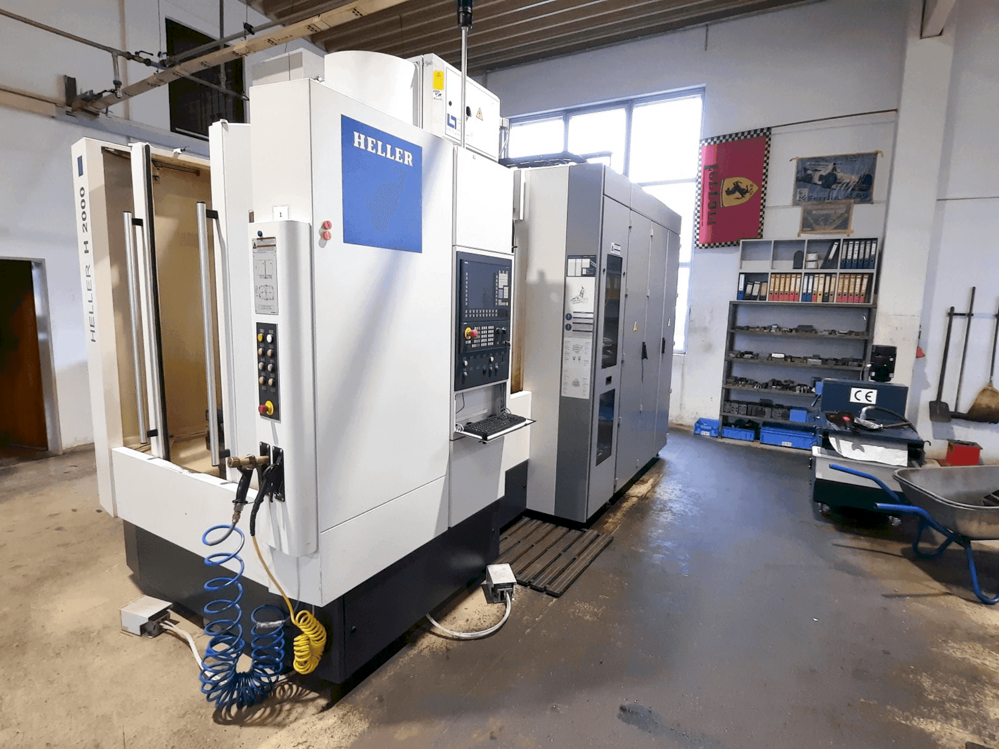 Prikaz  stroja HELLER H2000  sprijeda