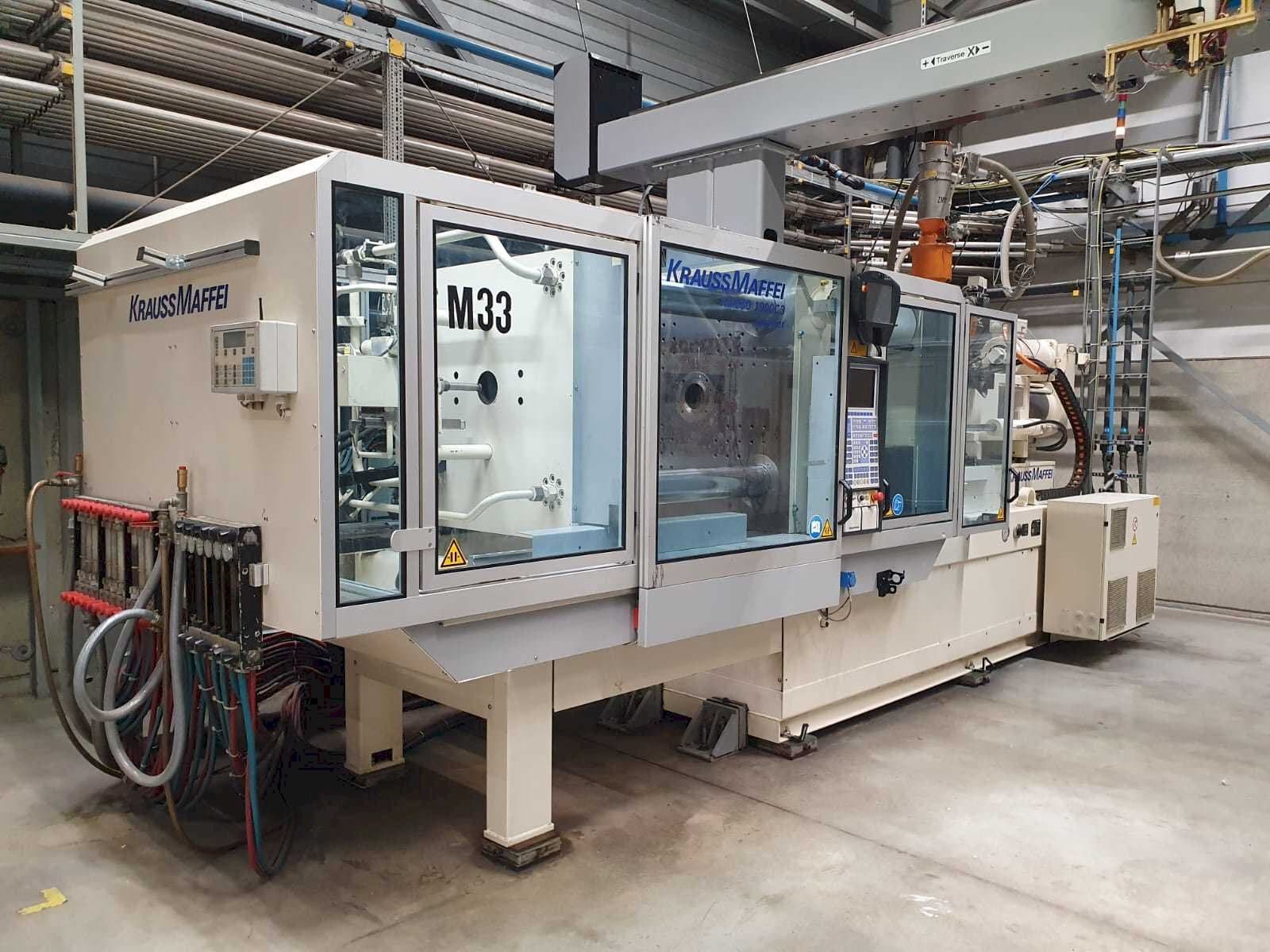 Prikaz stroja Krauss Maffei 280-1900 C3 sprijeda