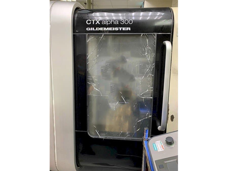 Prikaz stroja Gildemeister CTX Alpha 300 V4 sprijeda