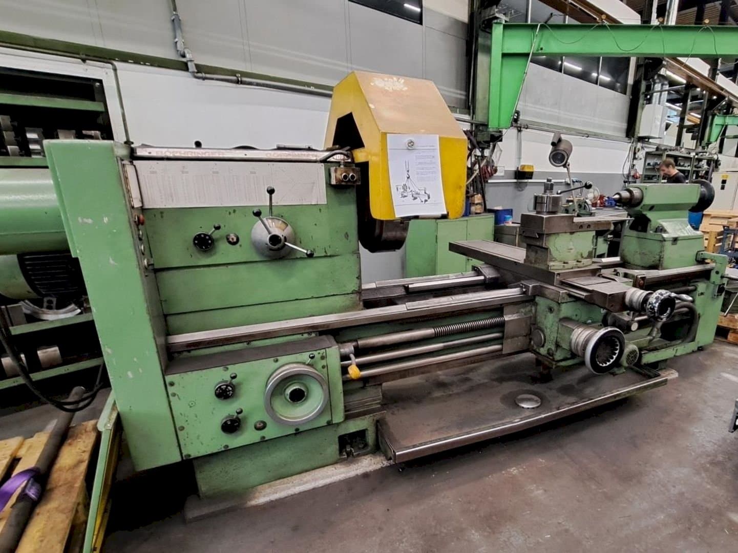 Prikaz stroja BOEHRINGER VDF V 800 sprijeda