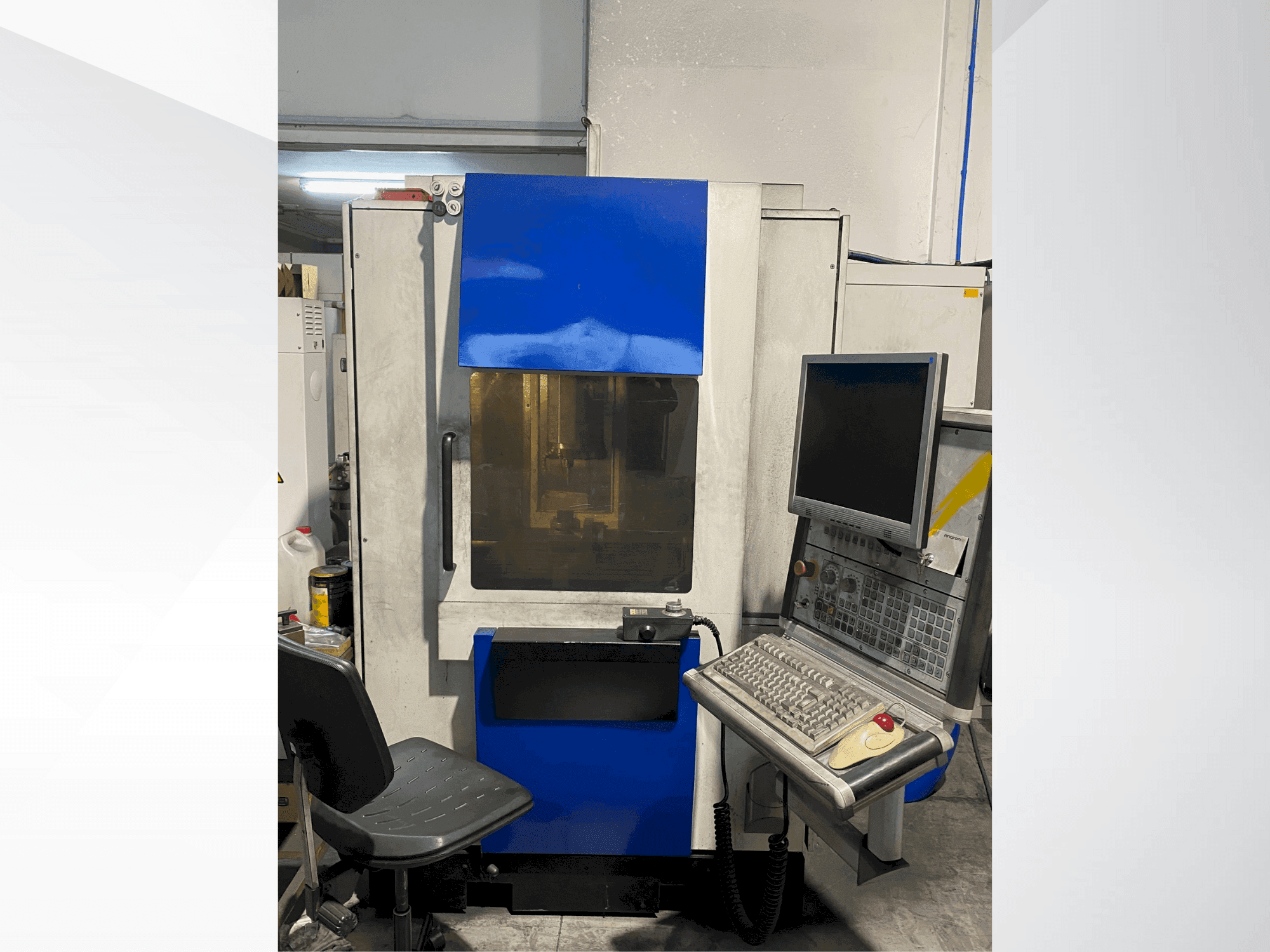 Prikaz  stroja OPS INGERSOLL 600  sprijeda