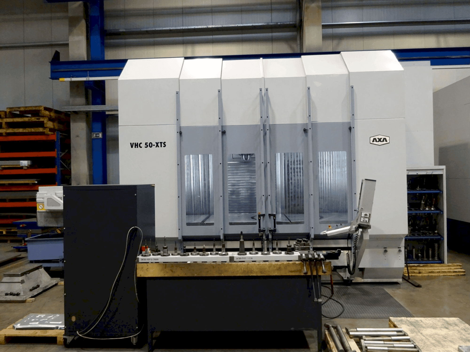 Prikaz stroja AXA VHC 50-XTS sprijeda