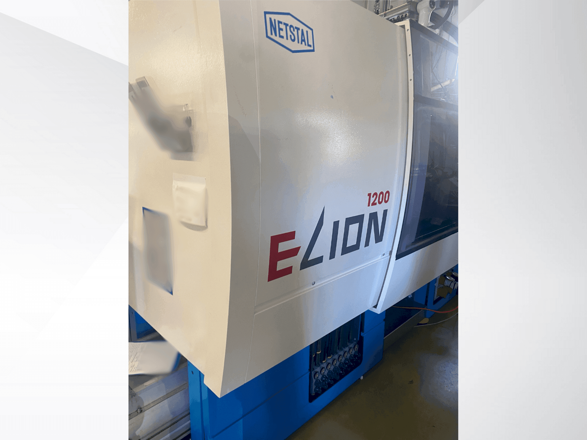 Prikaz stroja Netstal ELION 1200-270 sprijeda