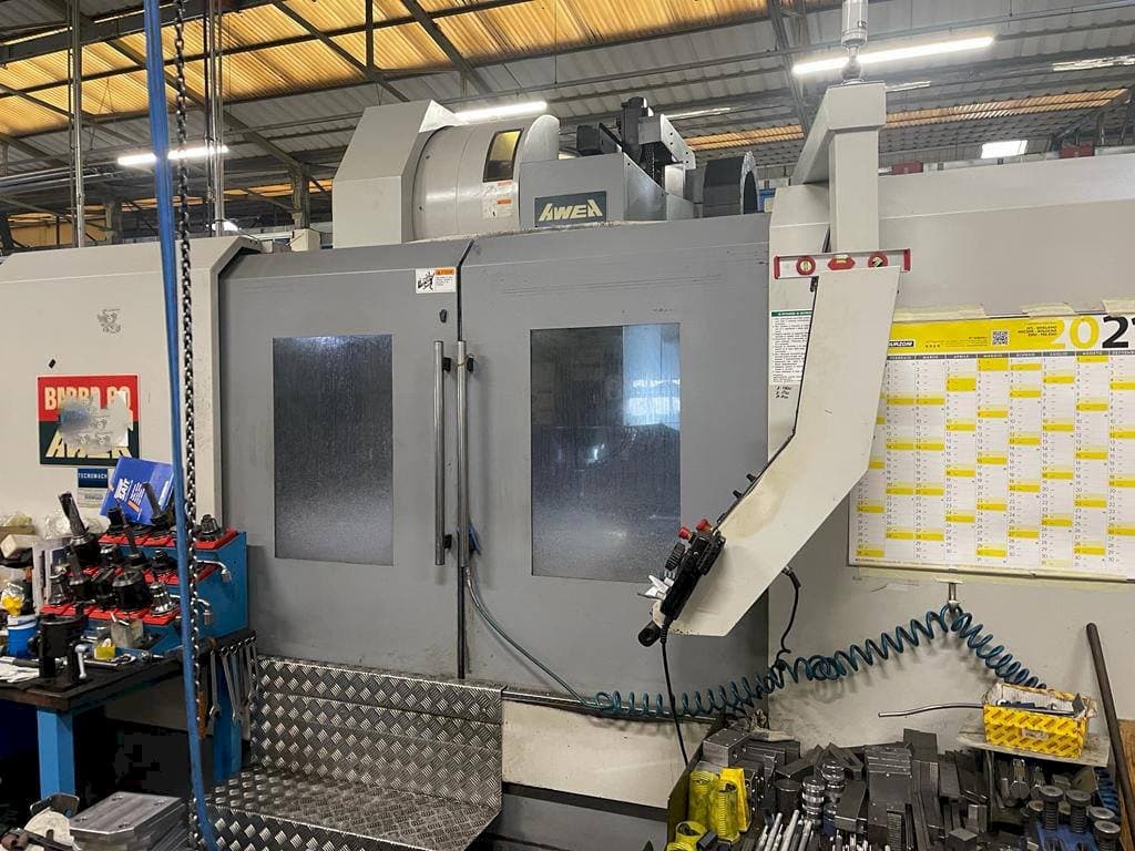 Prikaz stroja AWEA BM-1600 sprijeda