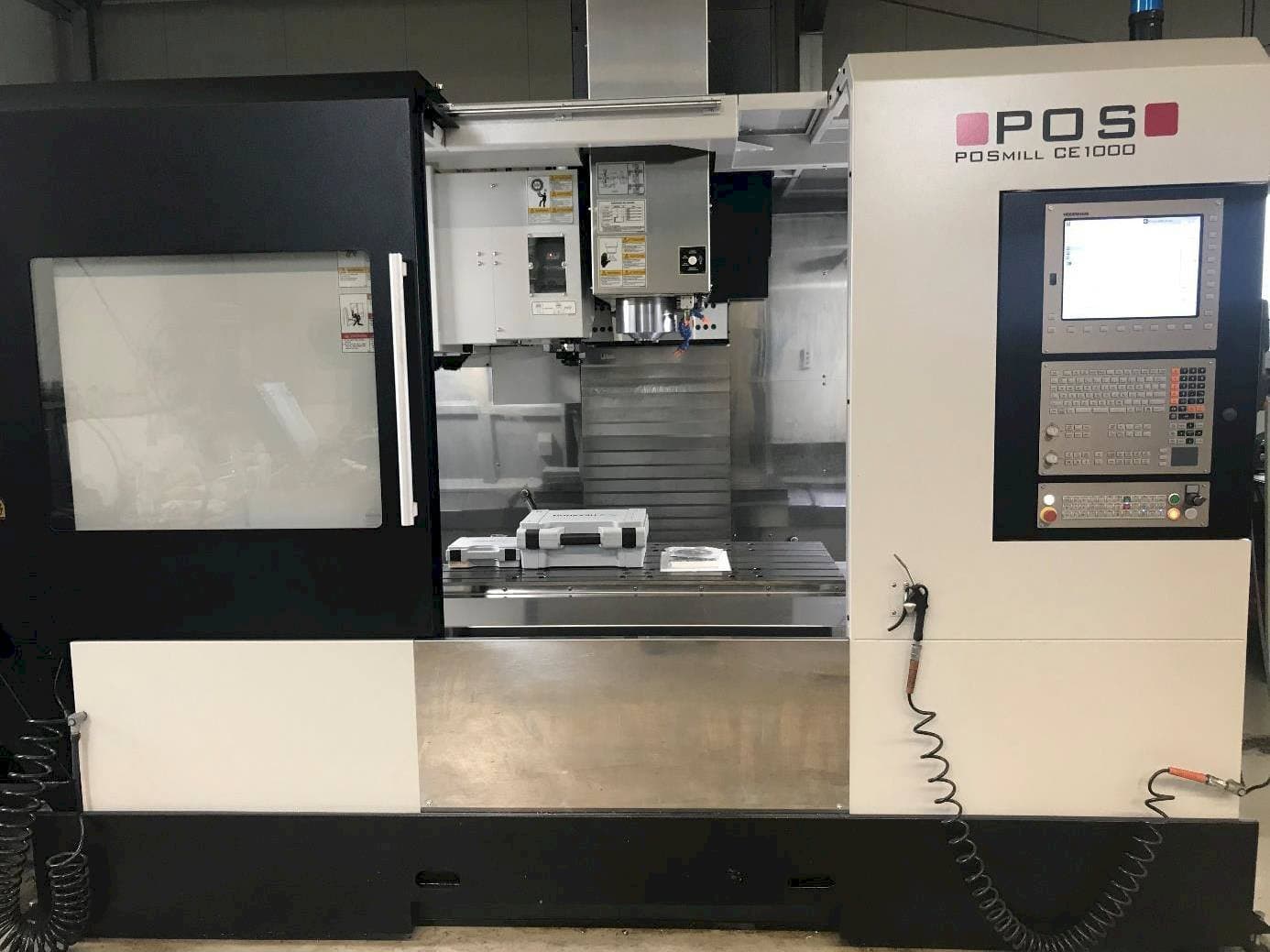 Prikaz stroja POSmill CE 1000 sprijeda