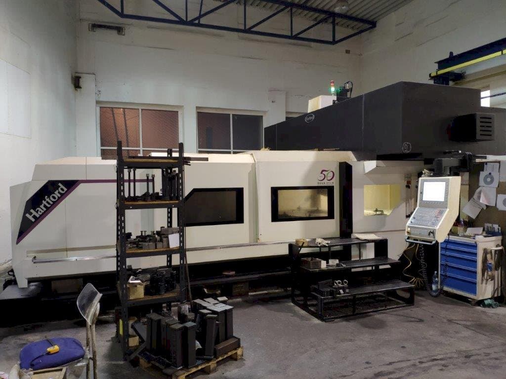 Prikaz stroja Hartford SW-426 sprijeda