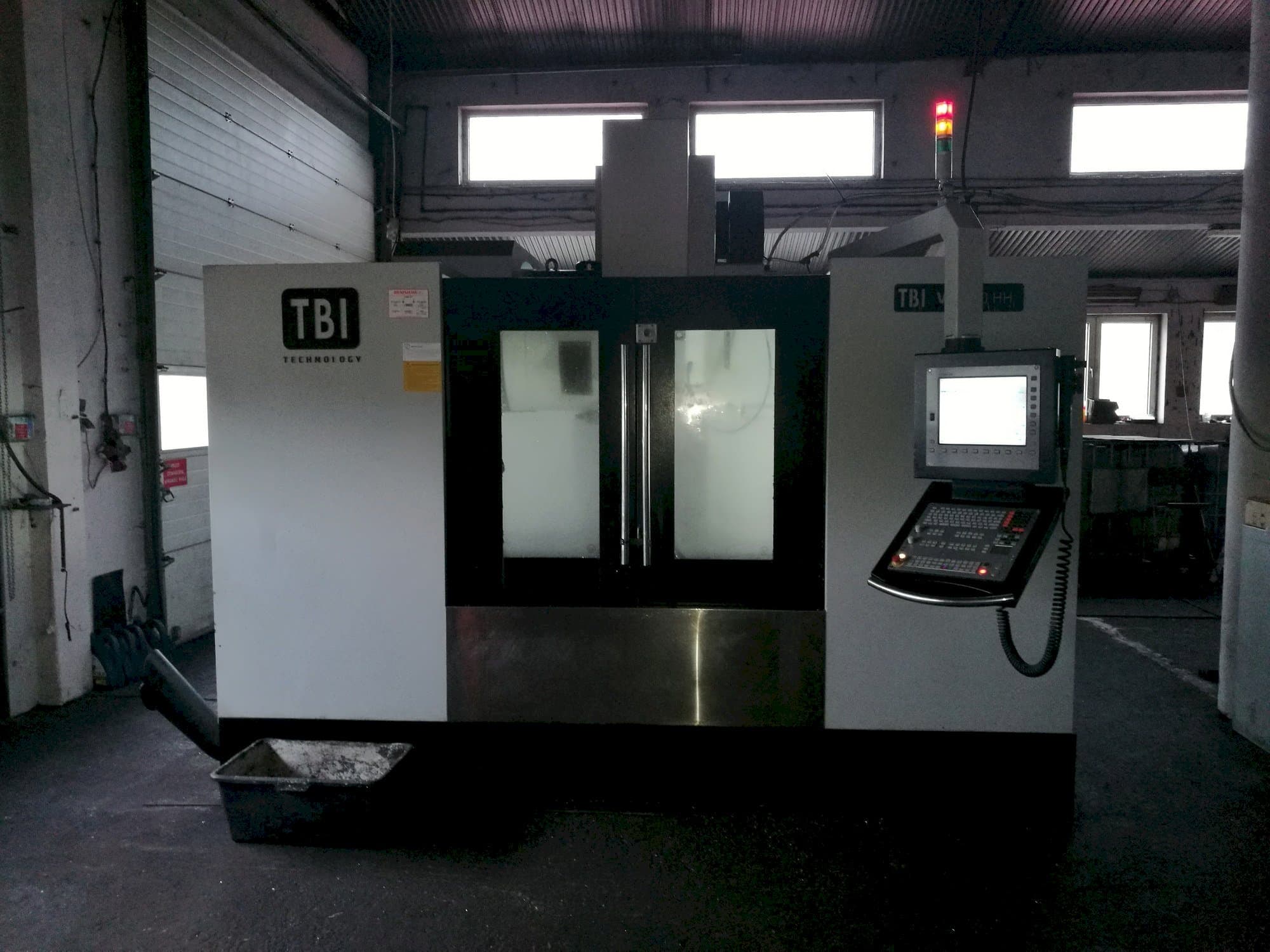 Prikaz stroja TBI VC 1270 HH sprijeda
