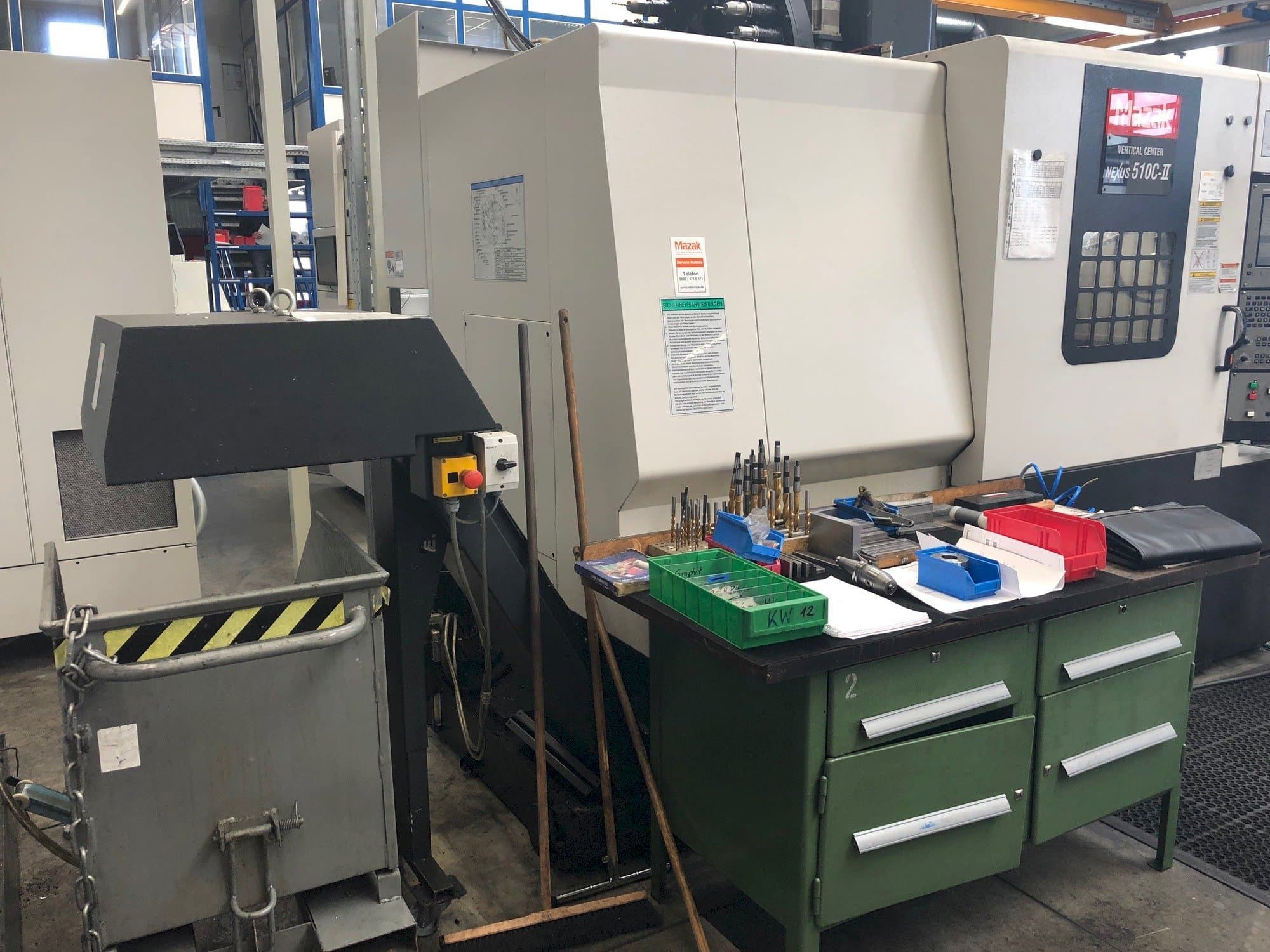 Prikaz stroja Mazak Nexus 510C-II sprijeda