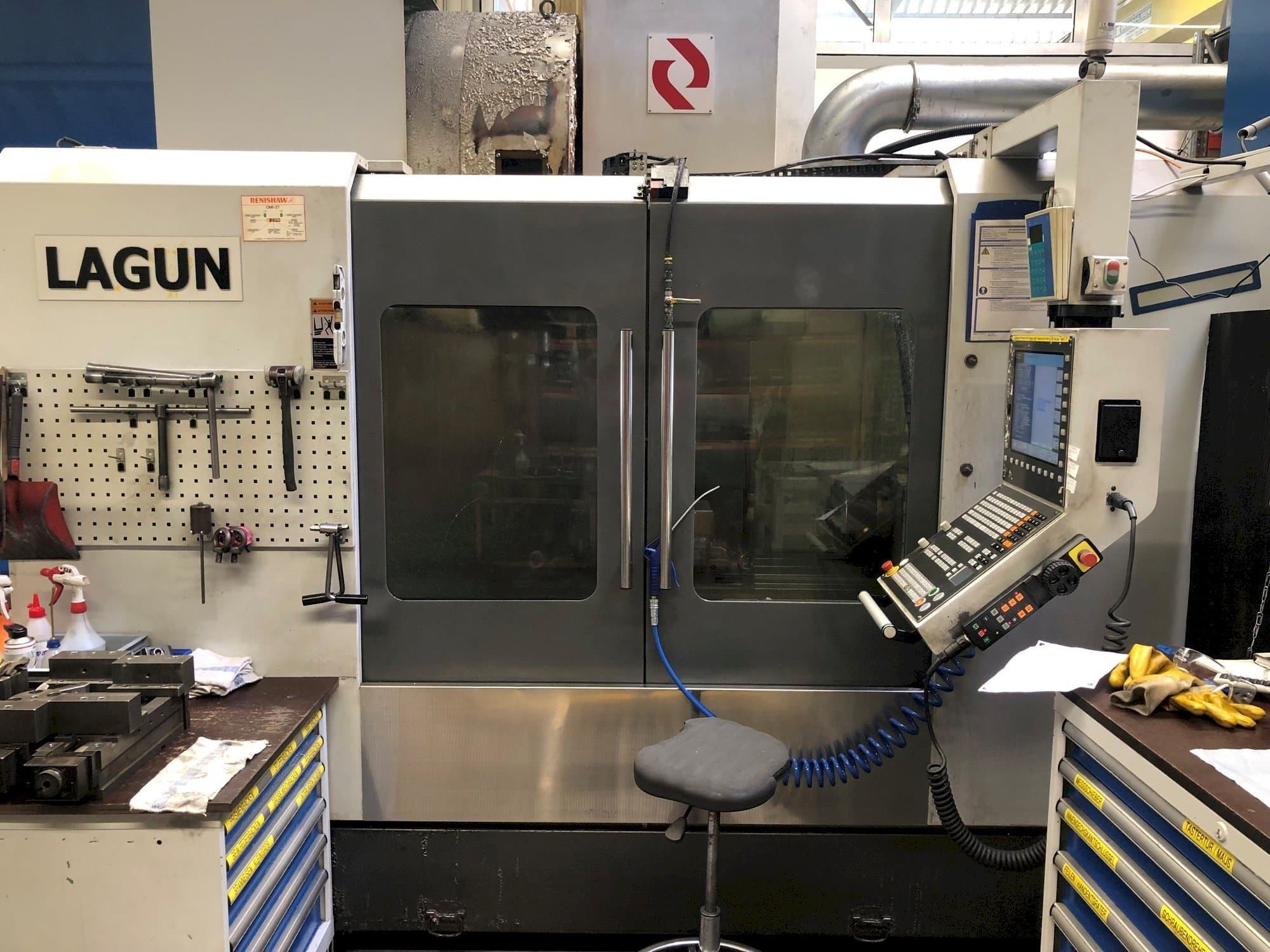 Prikaz stroja LAGUN L1400 sprijeda