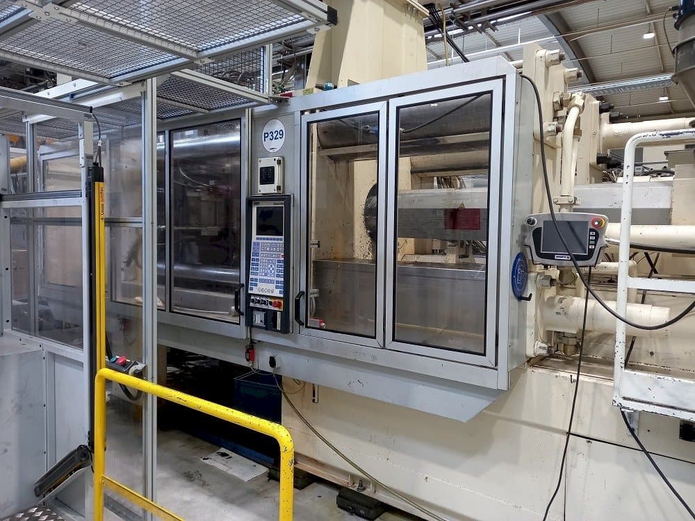 Prikaz stroja Krauss Maffei 500 H 3500 C1 sprijeda