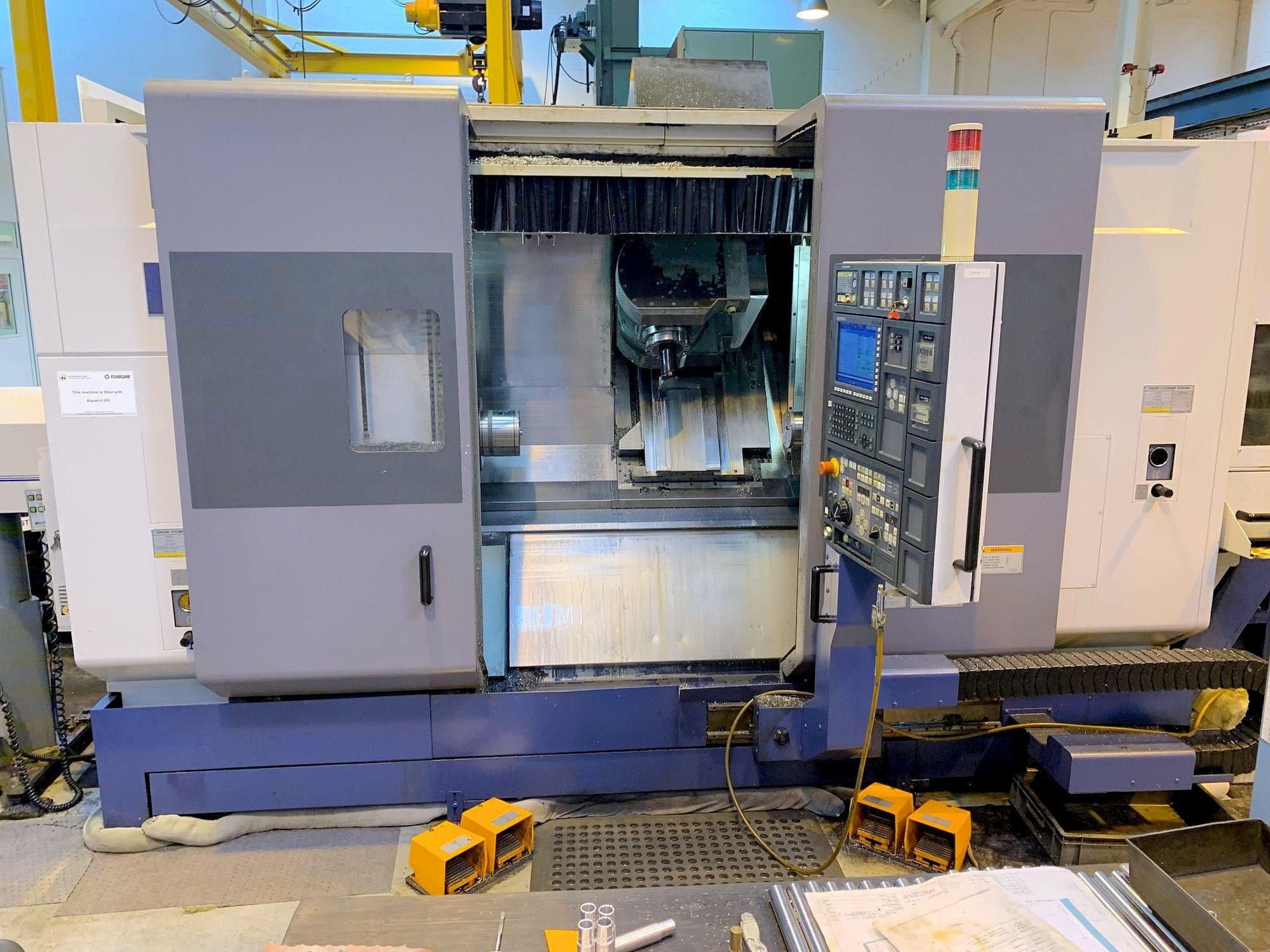 Prikaz stroja MORI SEIKI MT2000S sprijeda