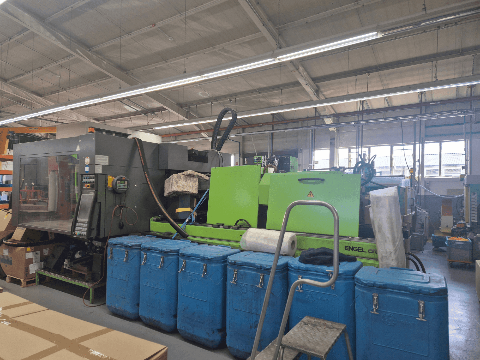 Prikaz  stroja Engel Victory 2050H500V/300 Combi  sprijeda