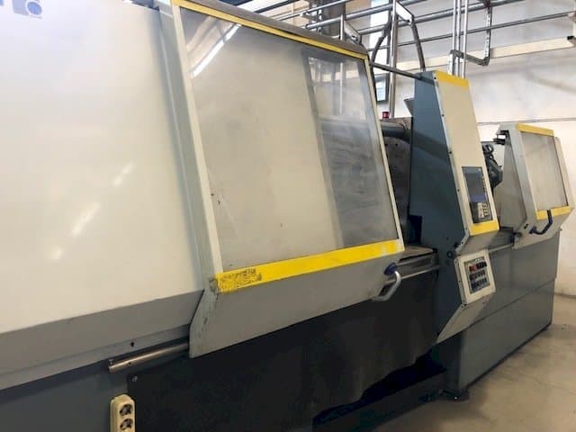 Prikaz stroja Battenfeld BA 1300/630 CDC sprijeda