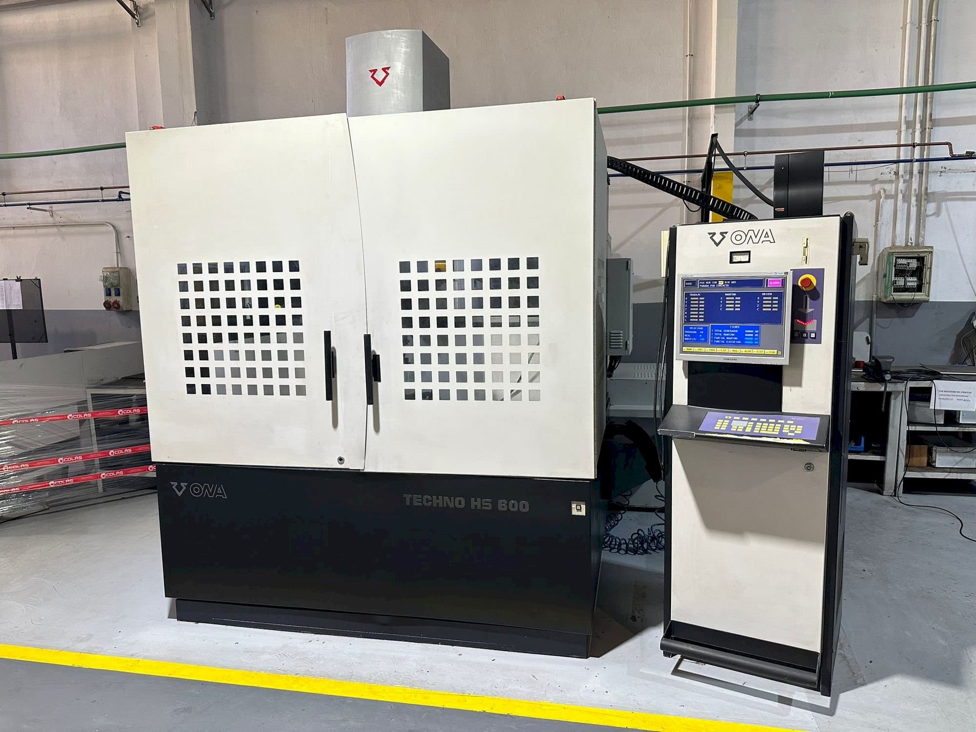 Prikaz  stroja ONA HS 600  sprijeda